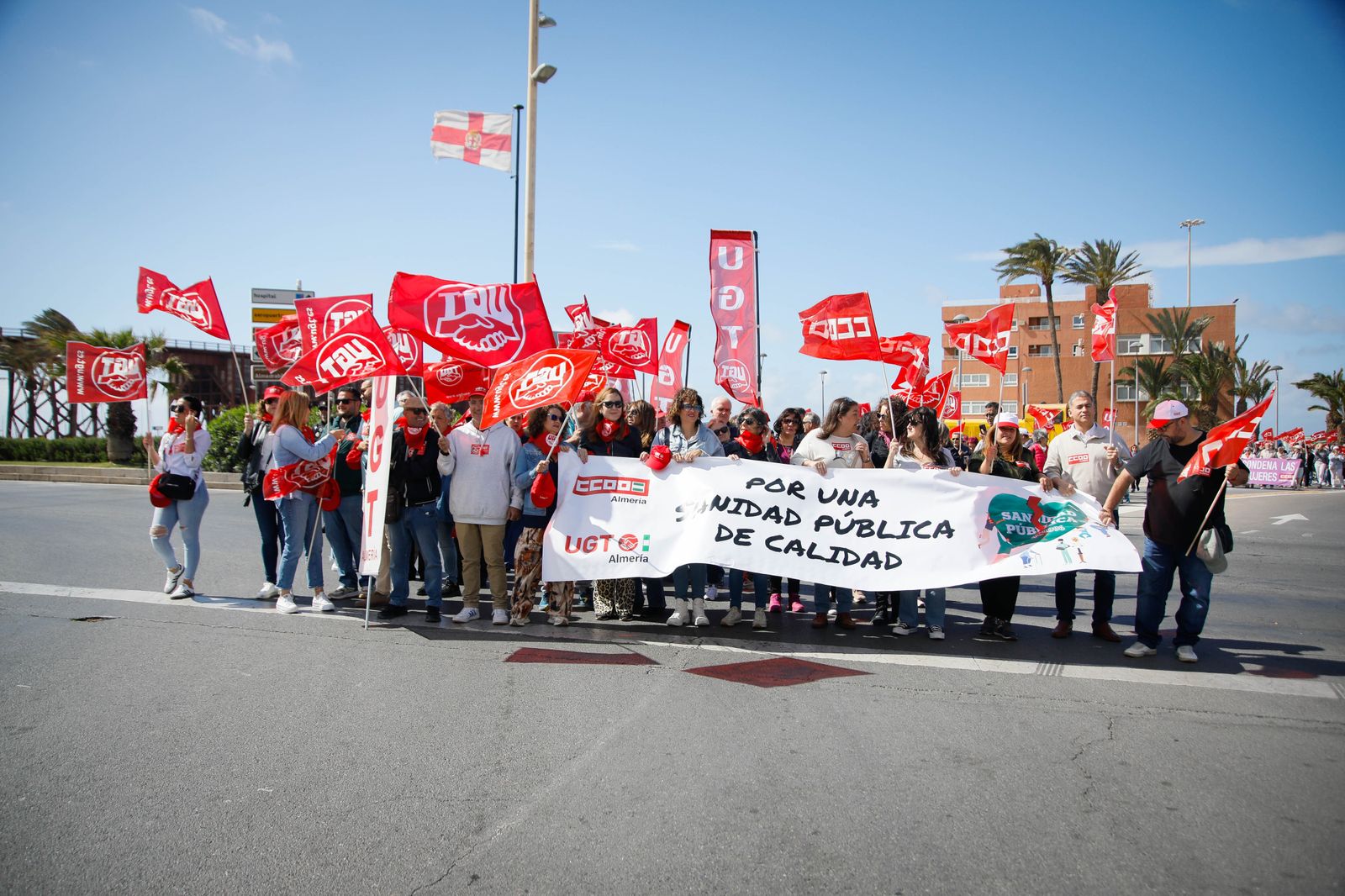 Las imágenes de la manifestación del Día del Trabajador en Almería