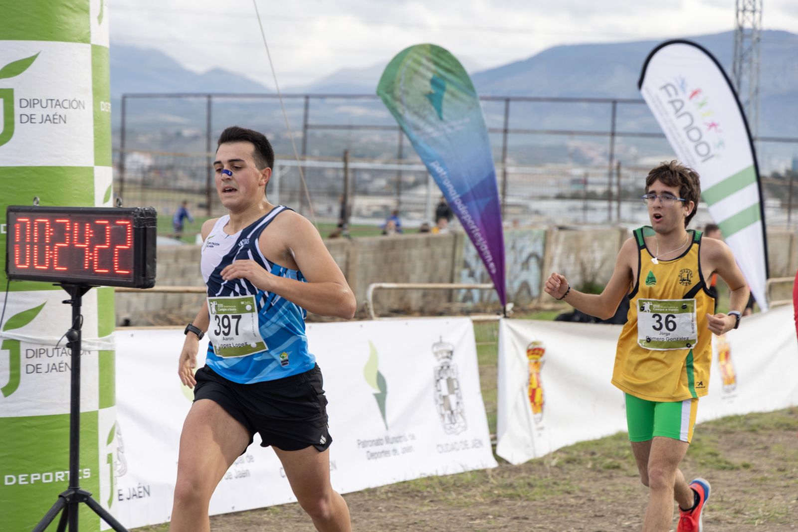 Las mejores imágenes del XXVIII Cross Provincial “Ciudad de Jaén” con victoria de Cynthia Ramírez y Andrés Estepa (2)