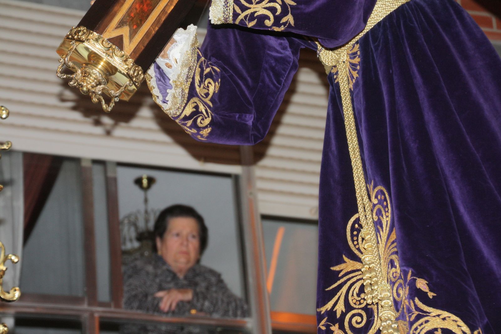 Vista privilegiada de la imagen del Nazareno de Berja, que sale hoy jueves a la calle.