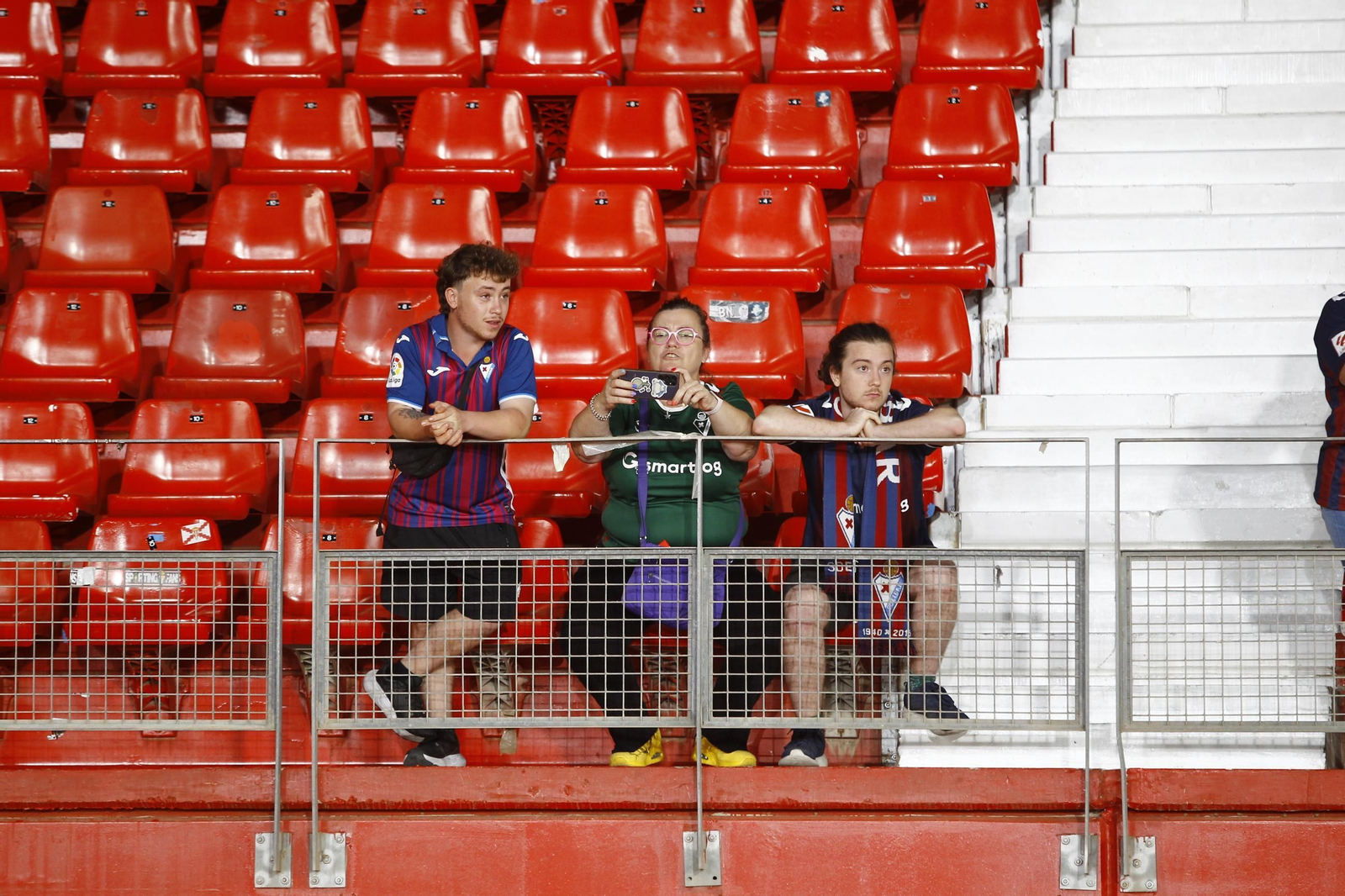 Las imágenes del partido de fútbol U.D. Almería-S.D. Eibar