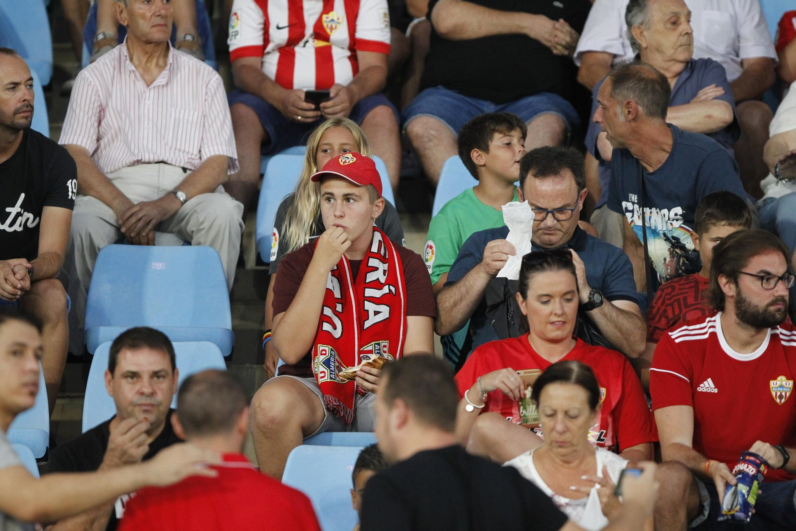 Fotogalería partido fútbol U.D. Almería-S.D. Huesca