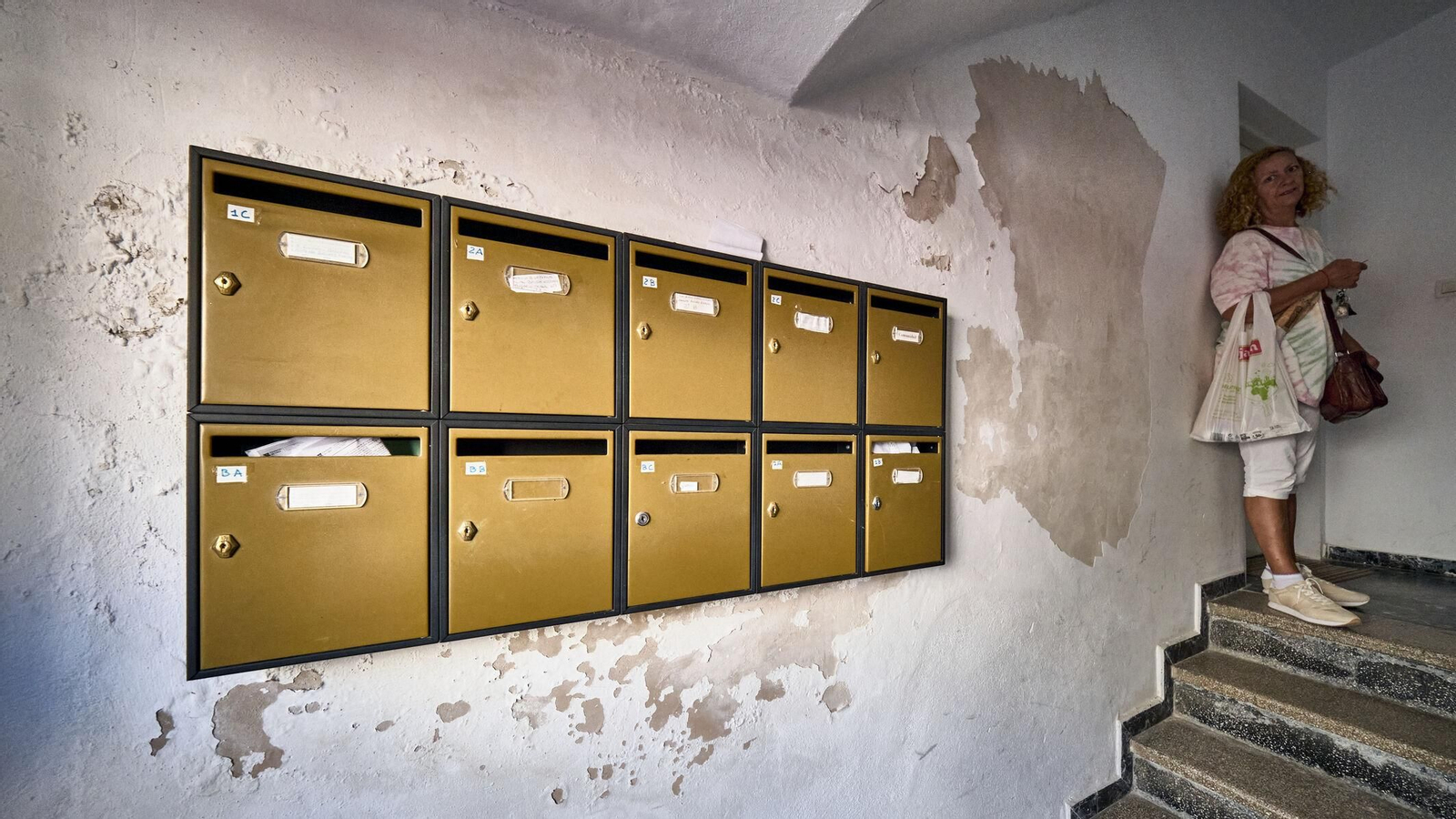 Rehabilitación de viviendas en la barriada Bazán.