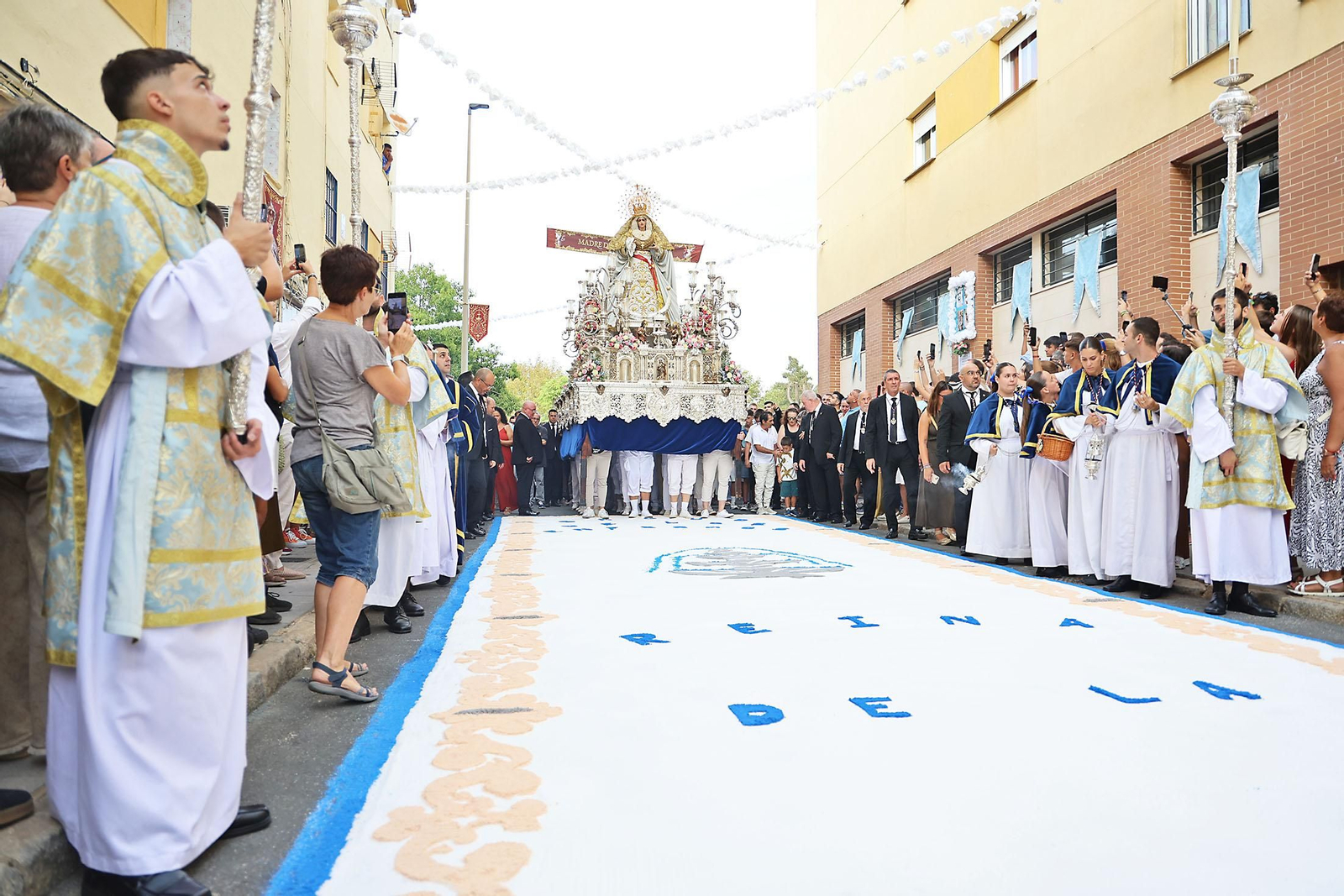 Traslado de Nuestra Señora de la Salud (54).JPG