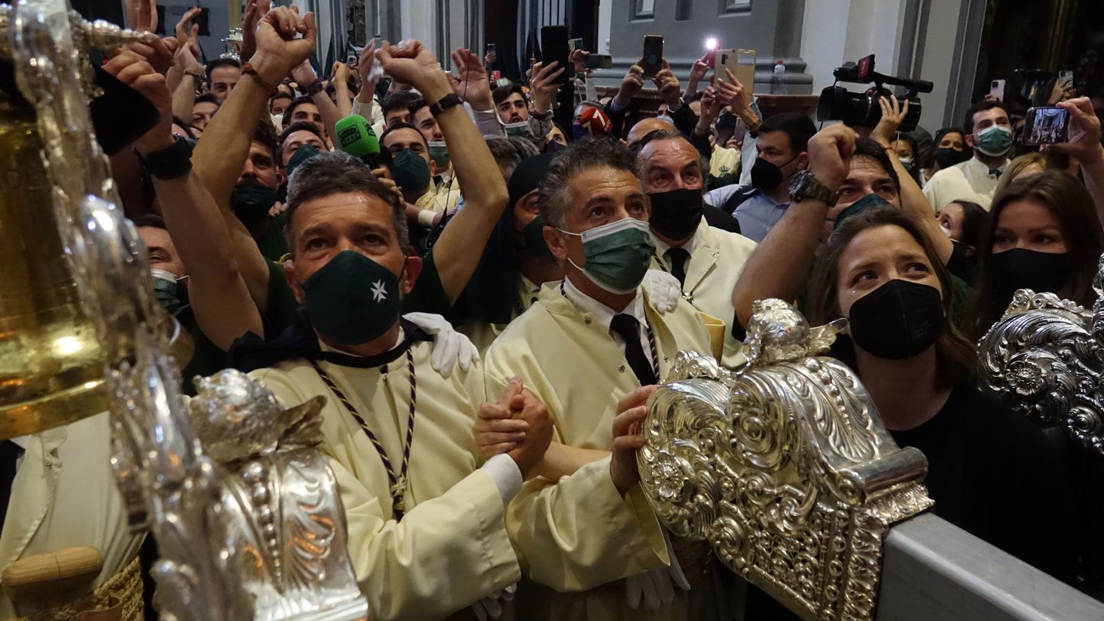 Las fotos de Lágrimas y Favores este Domingo de Ramos