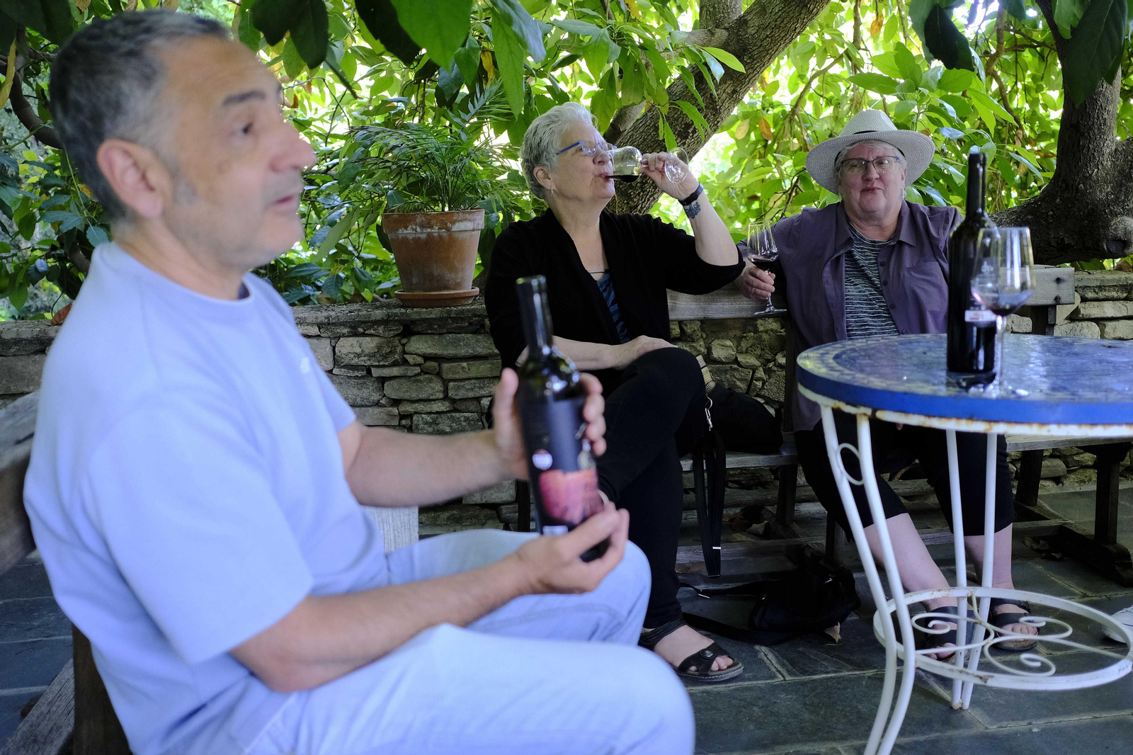 El regreso del turismo extranjero a las bodegas rondeñas, en fotos