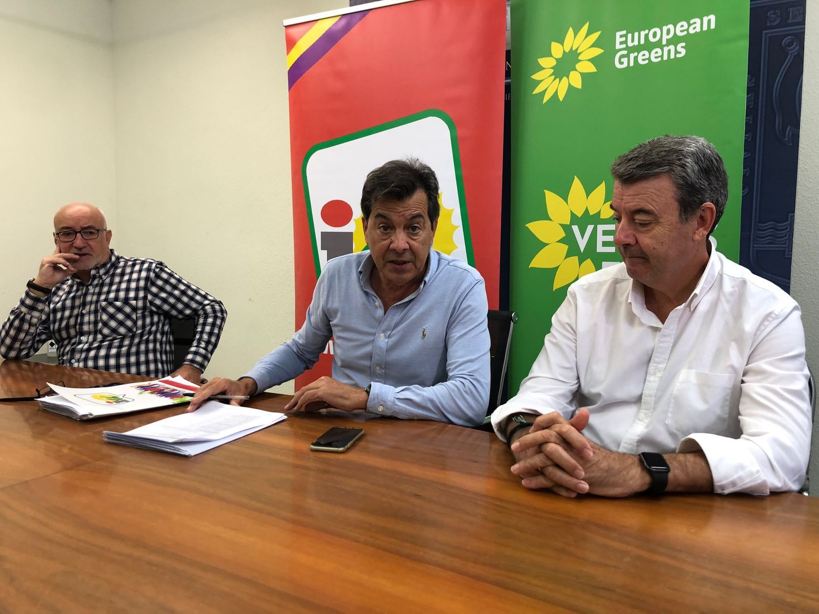 Solicitan una línea de ayudas para contribuir a los gastos de educación y formación de las familias de Motril