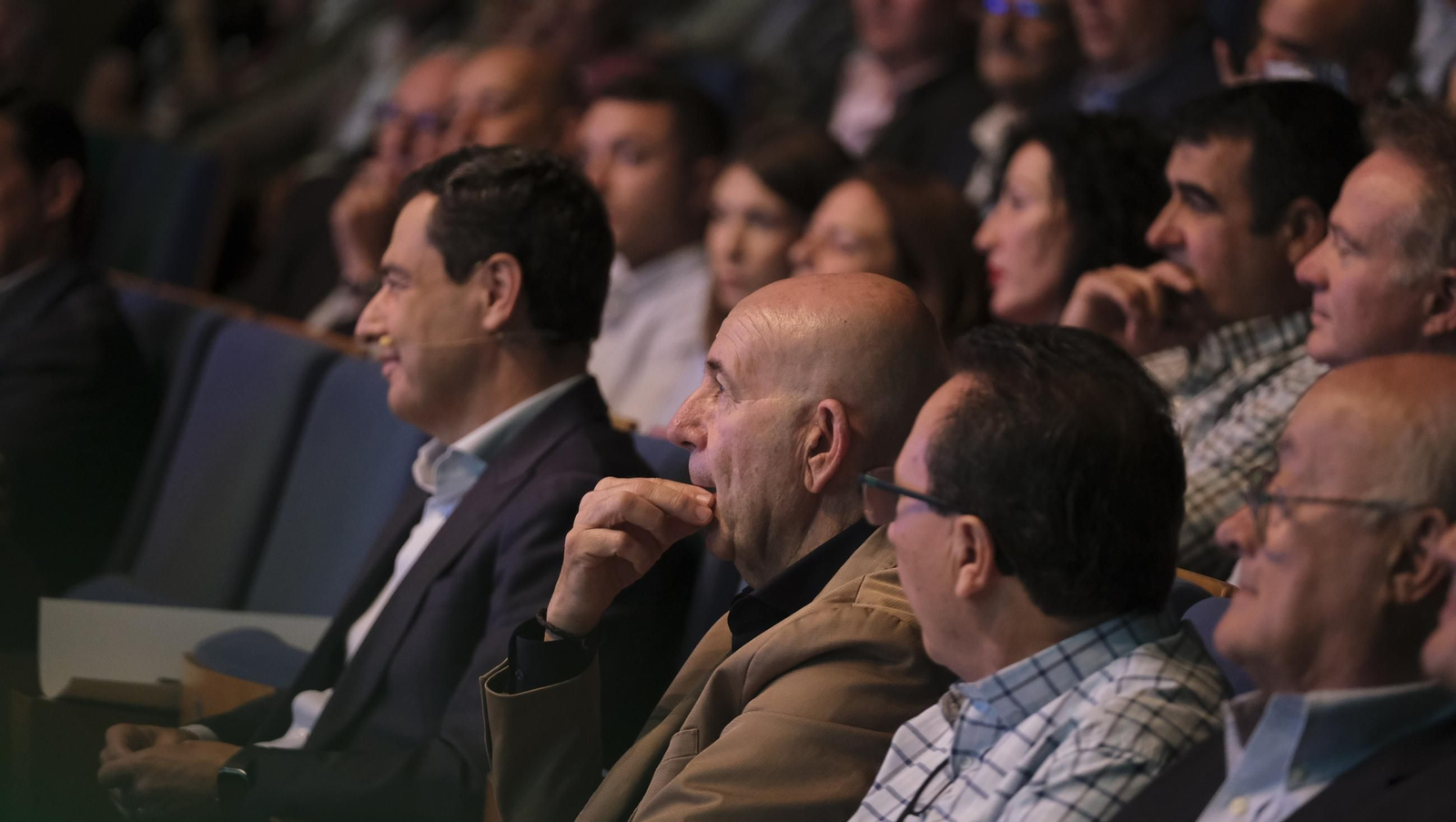 Las imágenes del 'Foro, Agricultura, Agua y Futuro en Andalucía' organizado por el PP
