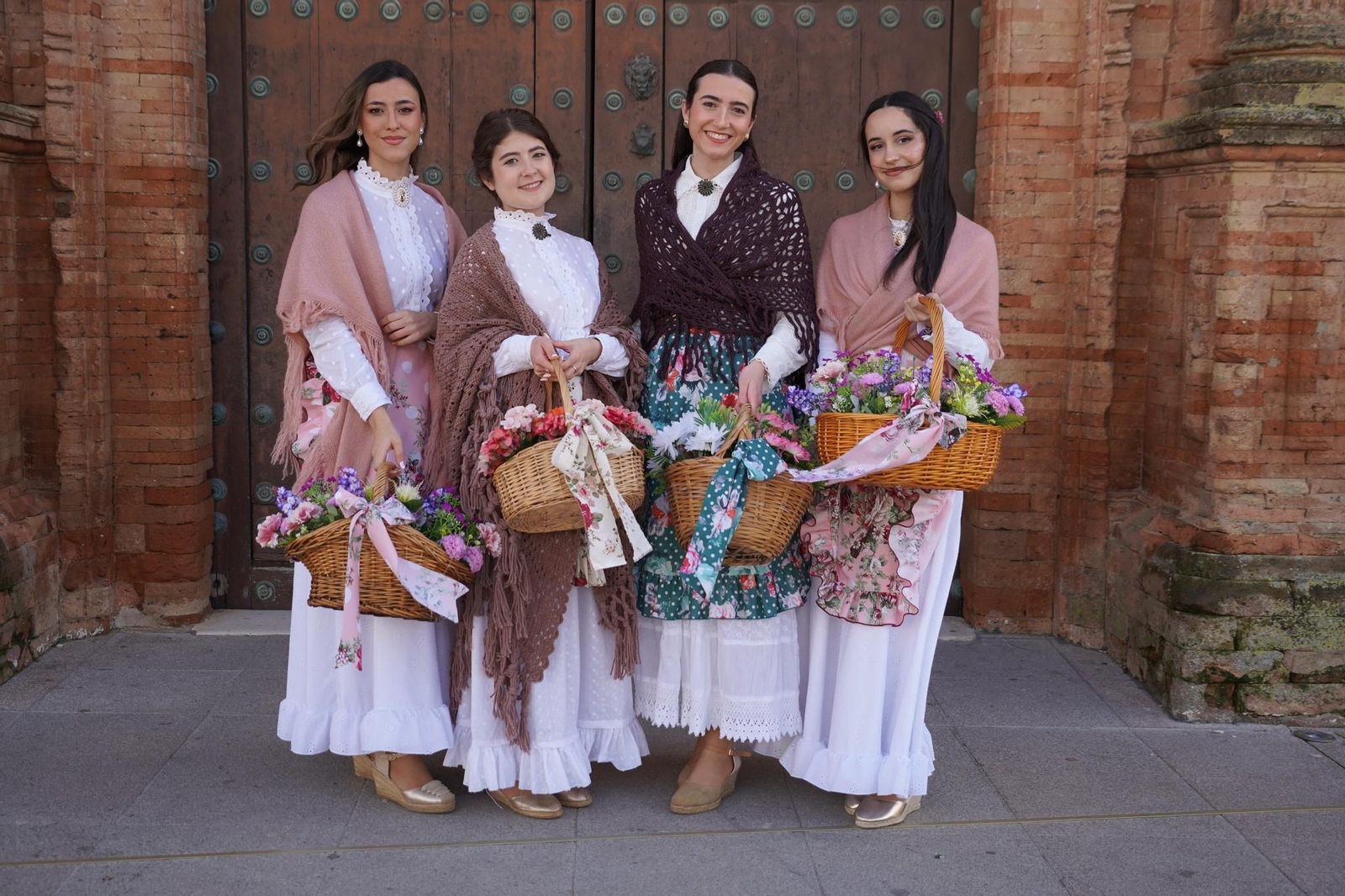 Así se disfrazaron los moguereños para la Feria de Época 1900 de Moguer