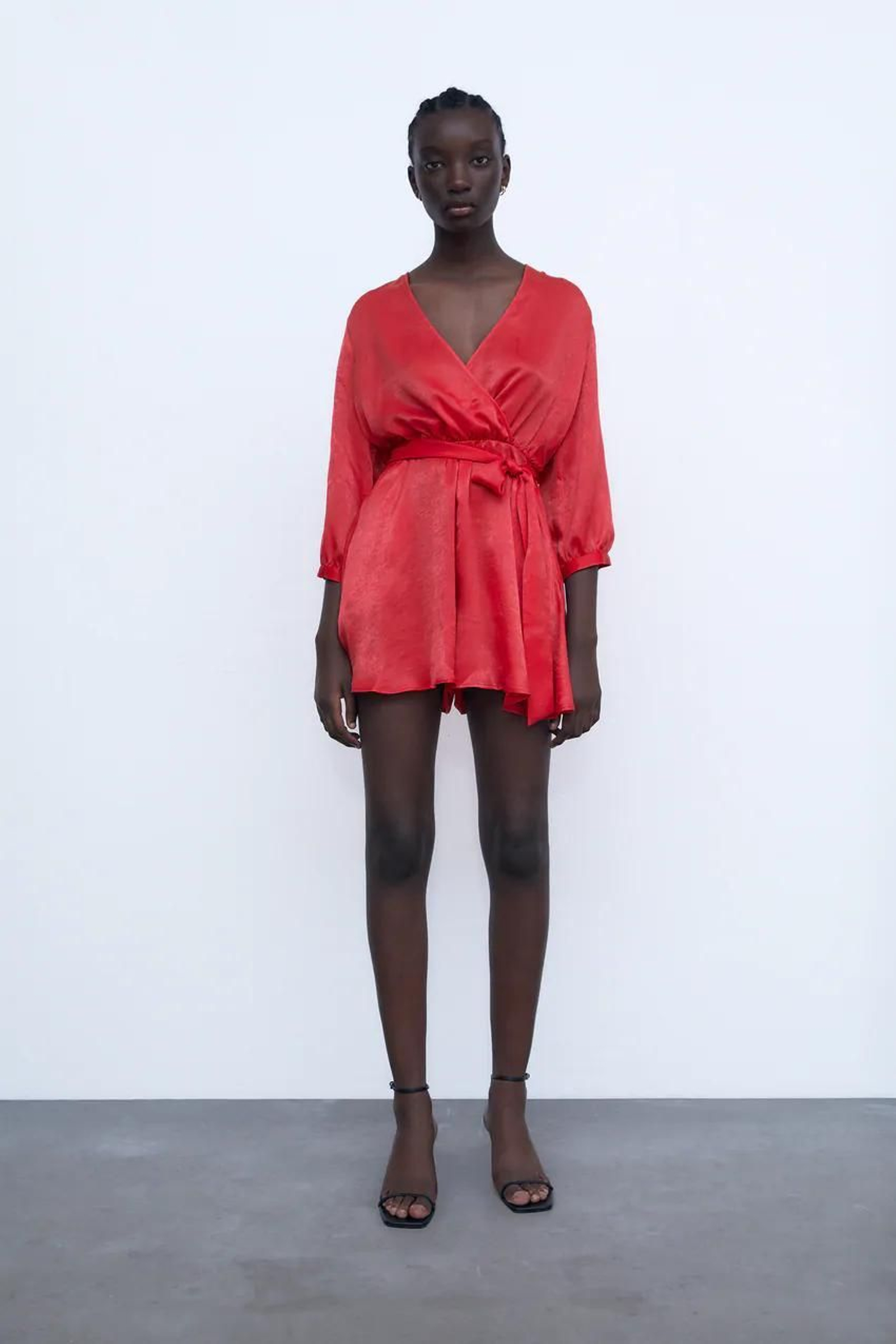 Los 20 vestidos que demuestran que el rojo es el color de la temporada