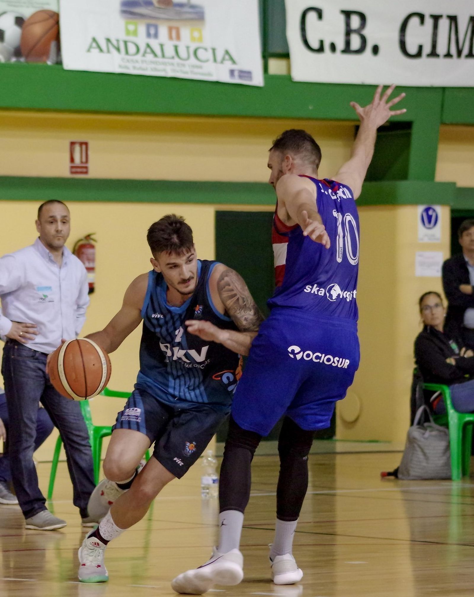 Juanmi Troncoso, en acción.