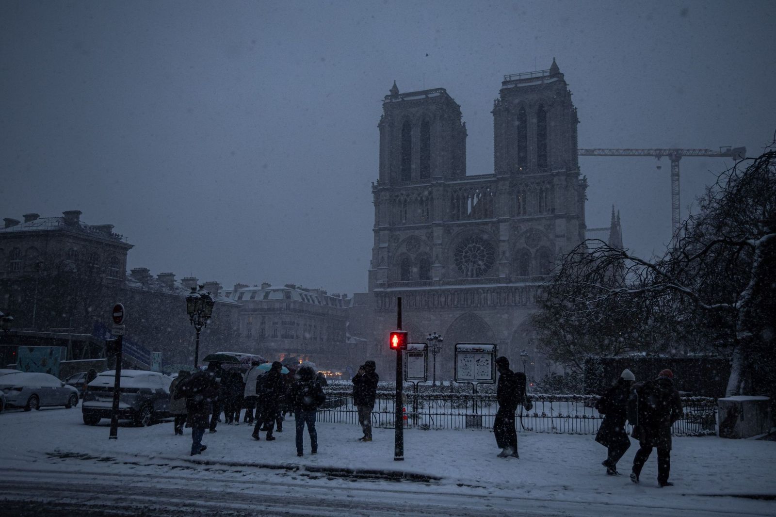 Las fotos del temporal de nieve en París
