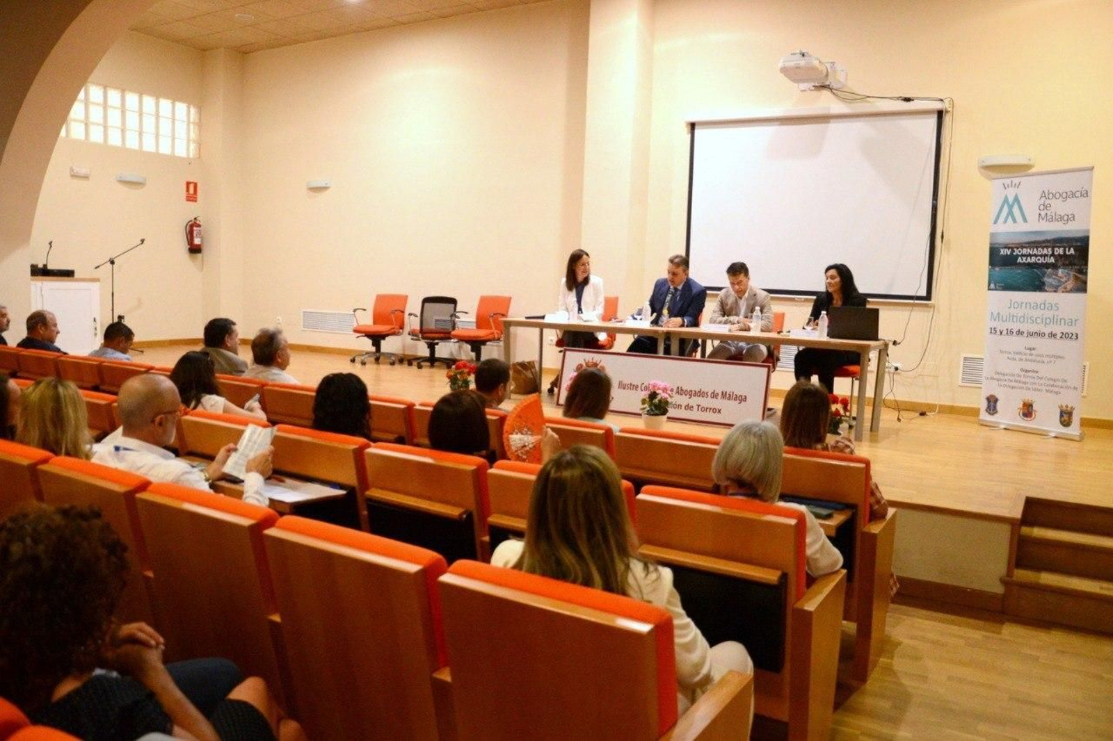 Acto inaugural de las XIV Jornadas de la Abogacía en la Axarquía