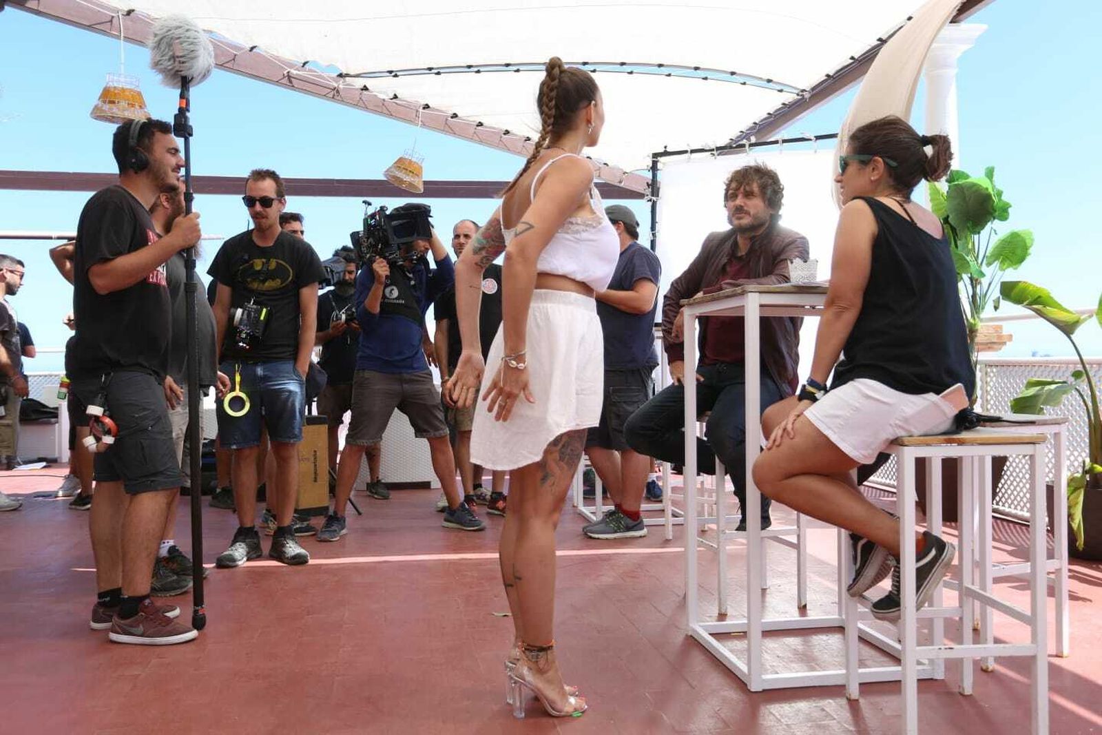 Las fotos del rodaje de la serie 'Malaka' en los Baños del Camen