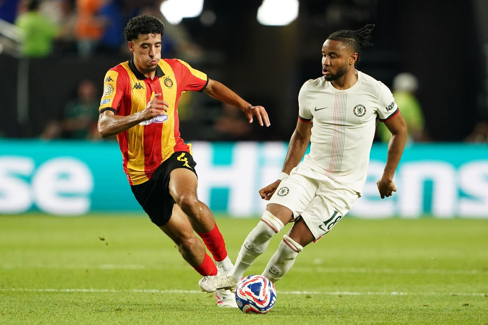 Esperance Tunisie - Chelsea (38).jpg Esperance Tunisie - Chelsea (38).jpg
