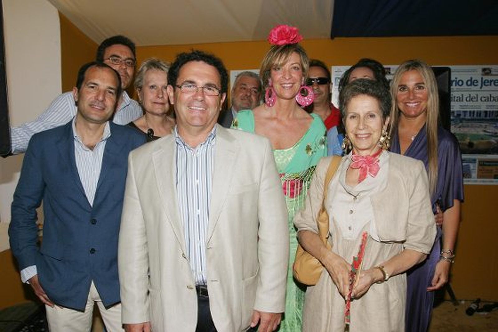 El concejal municipal de Turismo, Juan Manuel García Bermúdez (en primer plano), junto a algunos compañeros de esa delegación del Ayuntamiento. 

Foto: Vanesa Lobo