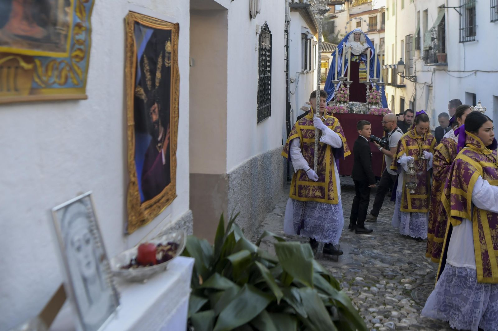 Galería: La Estrella sube en vía crucis al Cerro de San Miguel