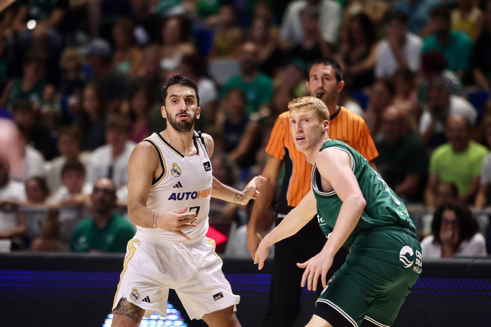 El Unicaja-Real Madrid del Torneo Costa del Sol, en imágenes