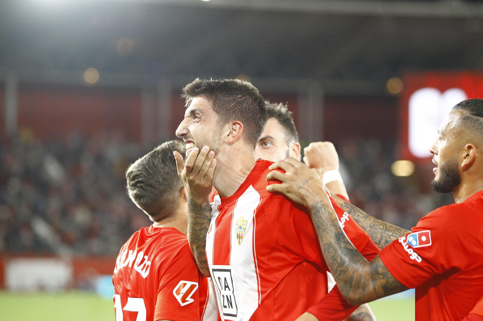 El partido U.D. Almería-Deportivo de La Coruña, en imágenes