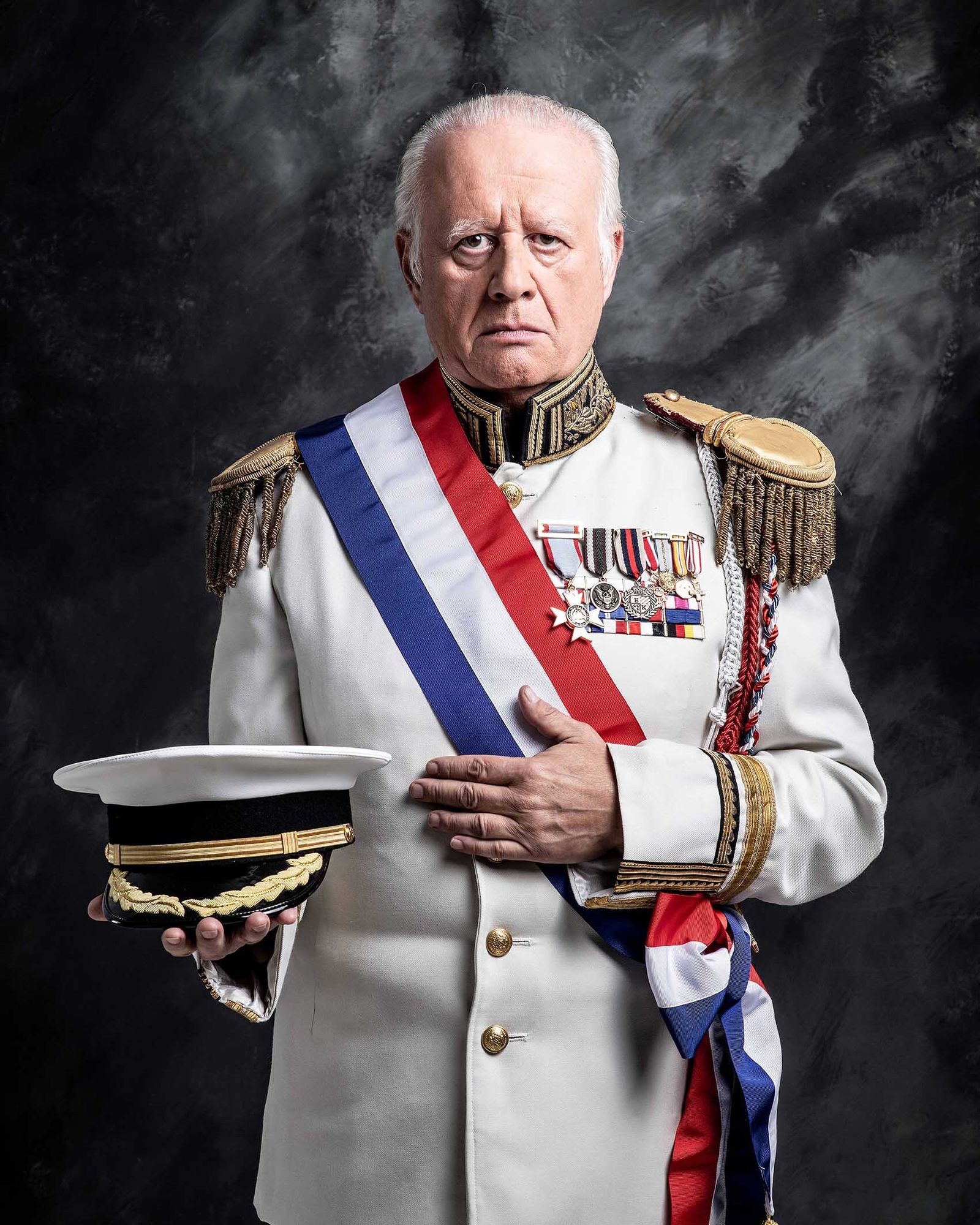 Juan Echanove, caracterizado como Trujillo.