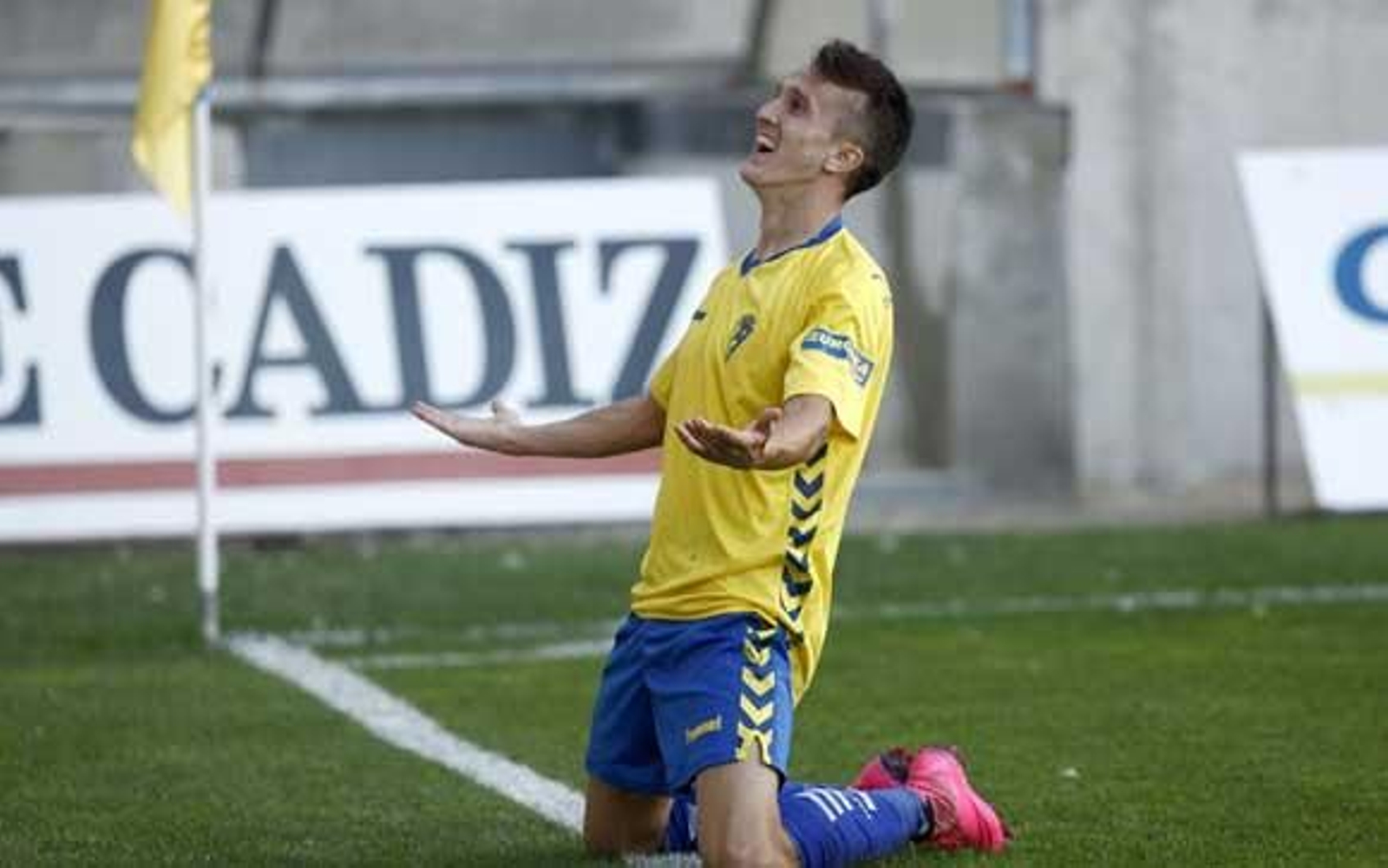 Salvi, cadista hasta 2020