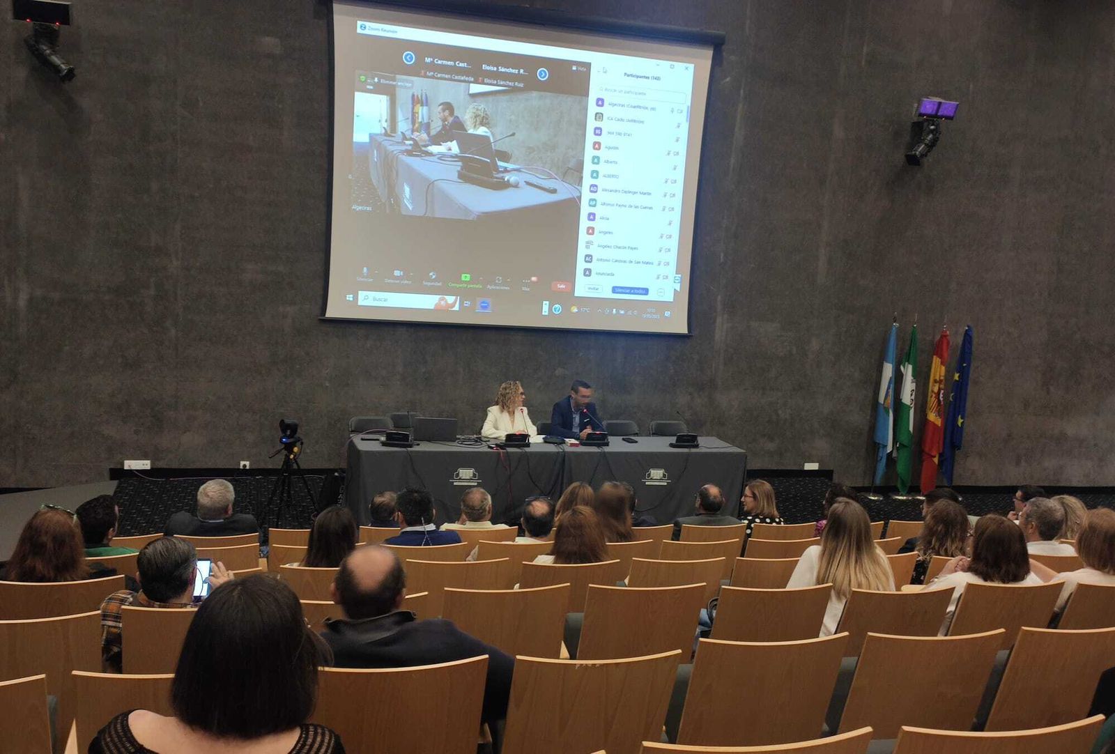 La intervención del alcalde de La Línea en las jornadas del Colegio de Abogados de Cádiz.