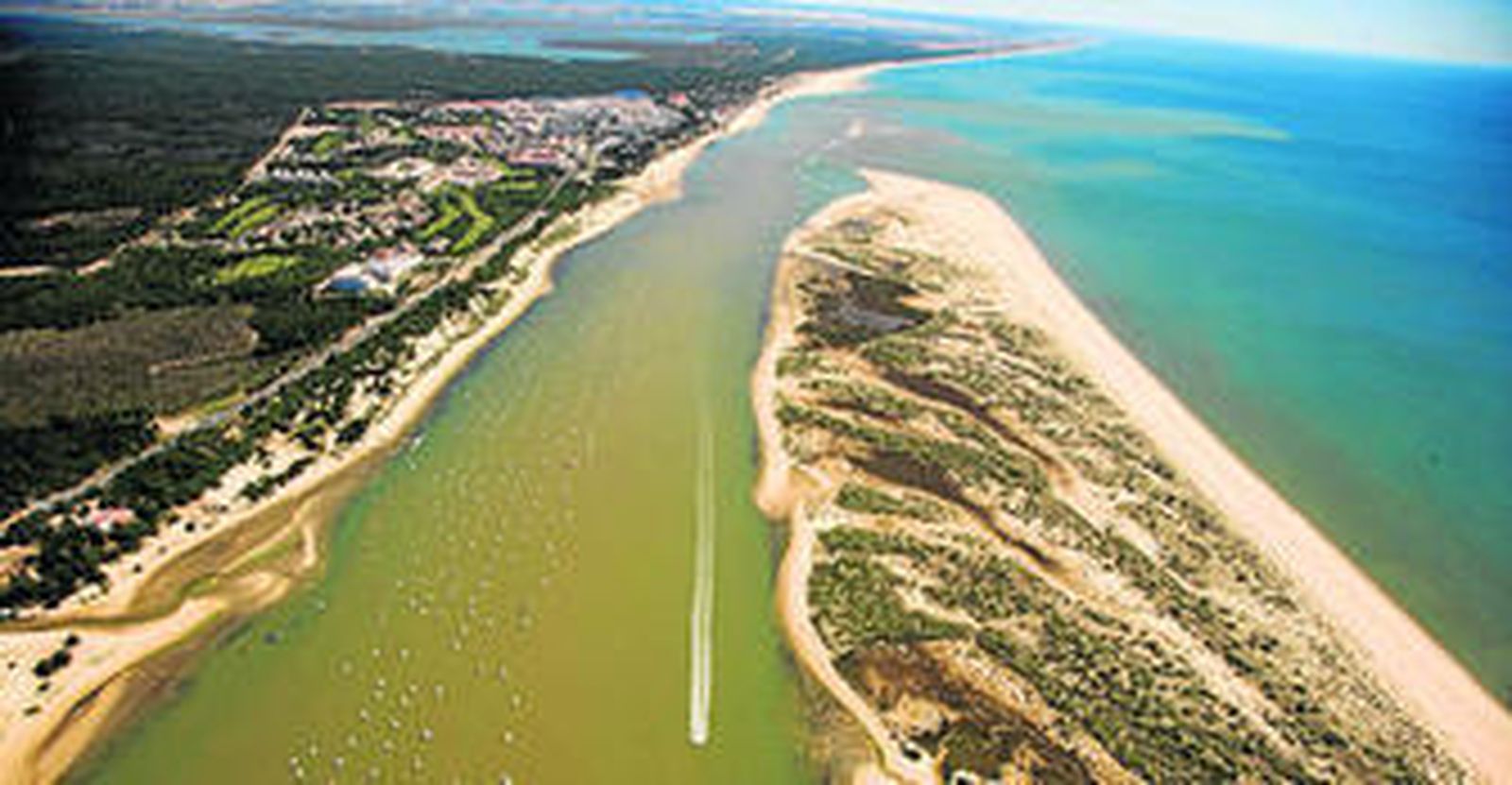 Ría del Piedras y Flecha de El Rompido.