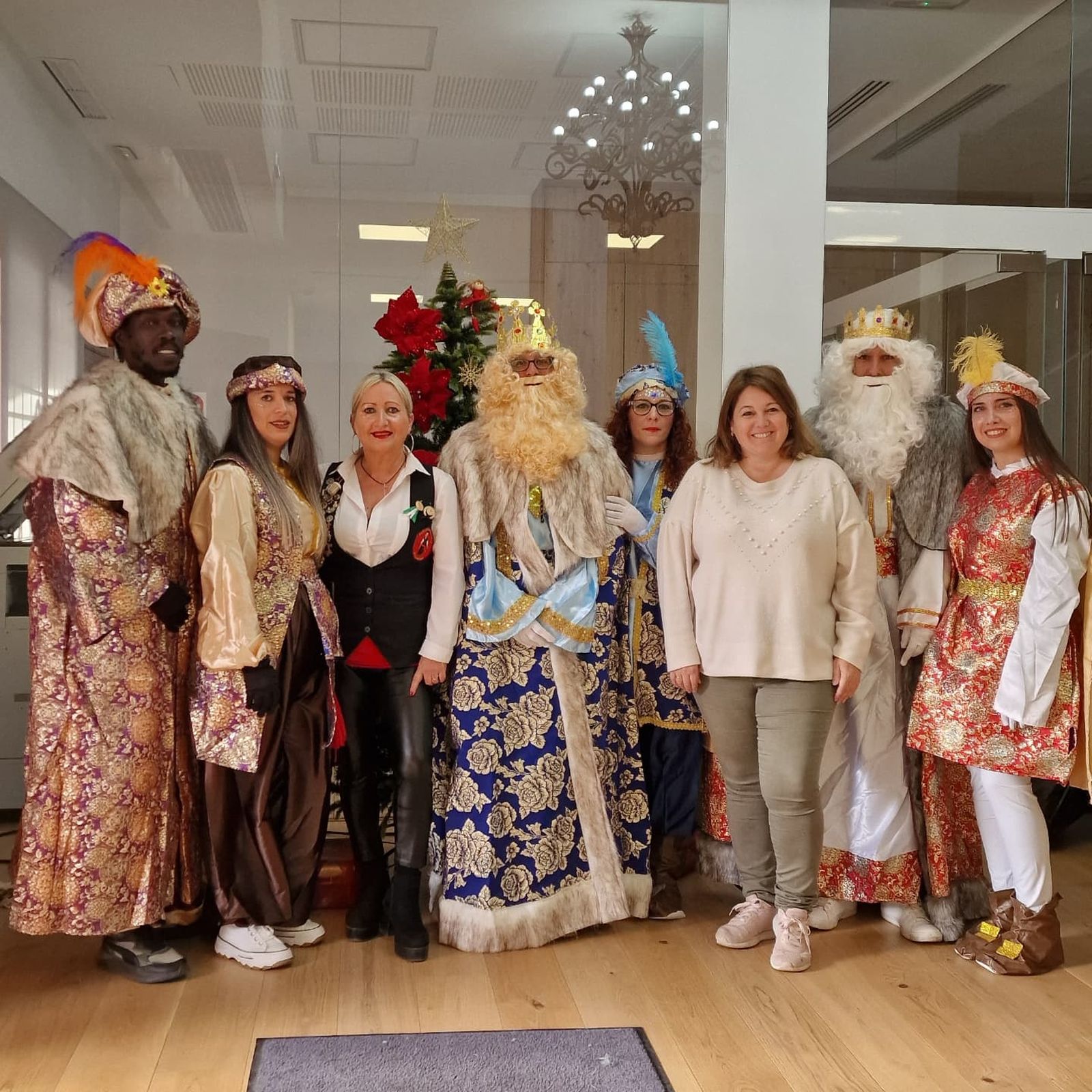 Cabalgata Reyes Magos en Algarrobo.jpg