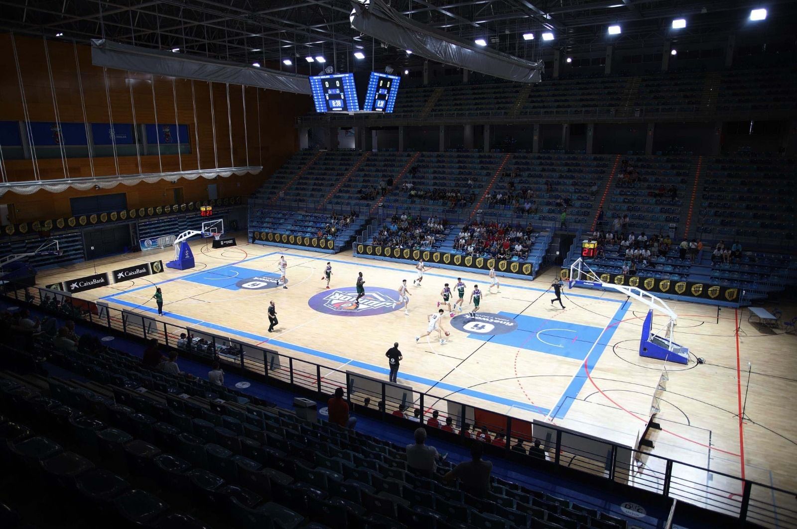Imágenes del Campeonato de España Junior de baloncesto en Huelva