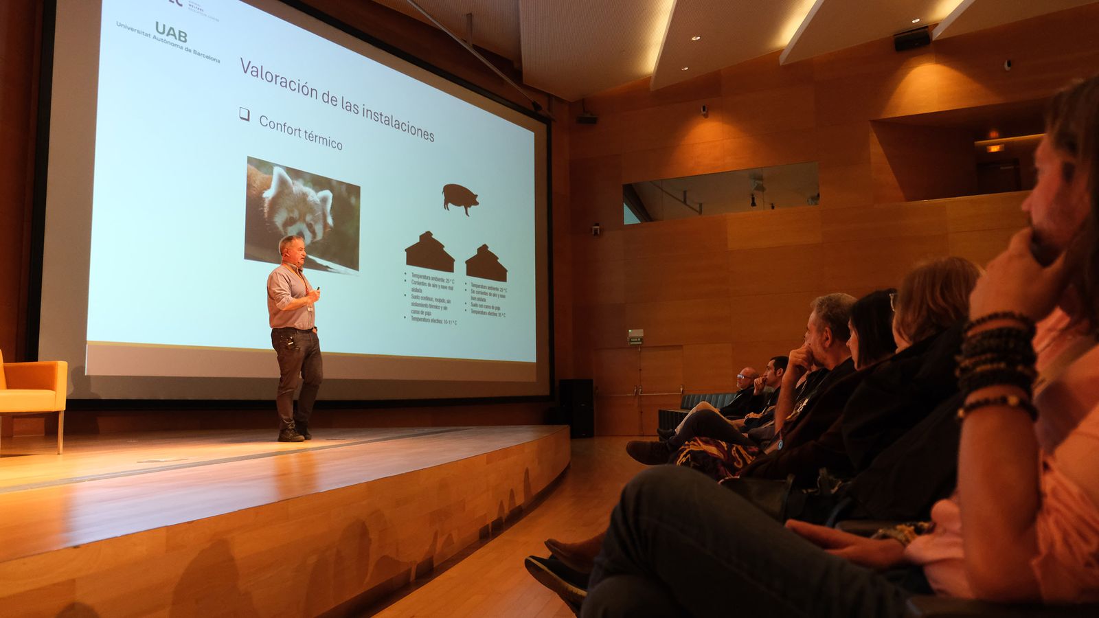 Xavier Manteca durante la Clausura del Congreso AIZA 2025 en el Parque de las Ciencias