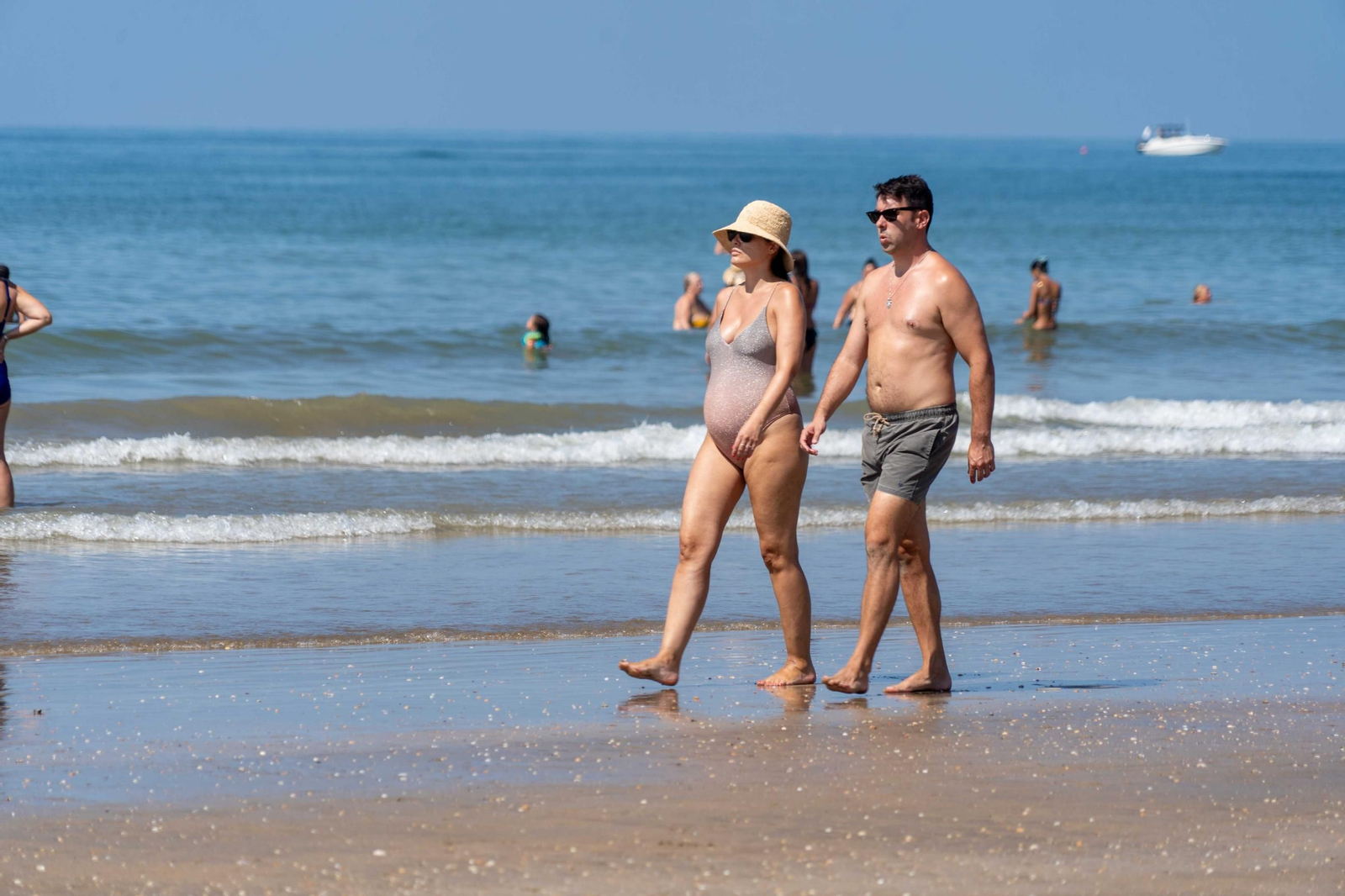 Ambiente de las playas de Punta Umbría la mañana del sábado 9 de agosto