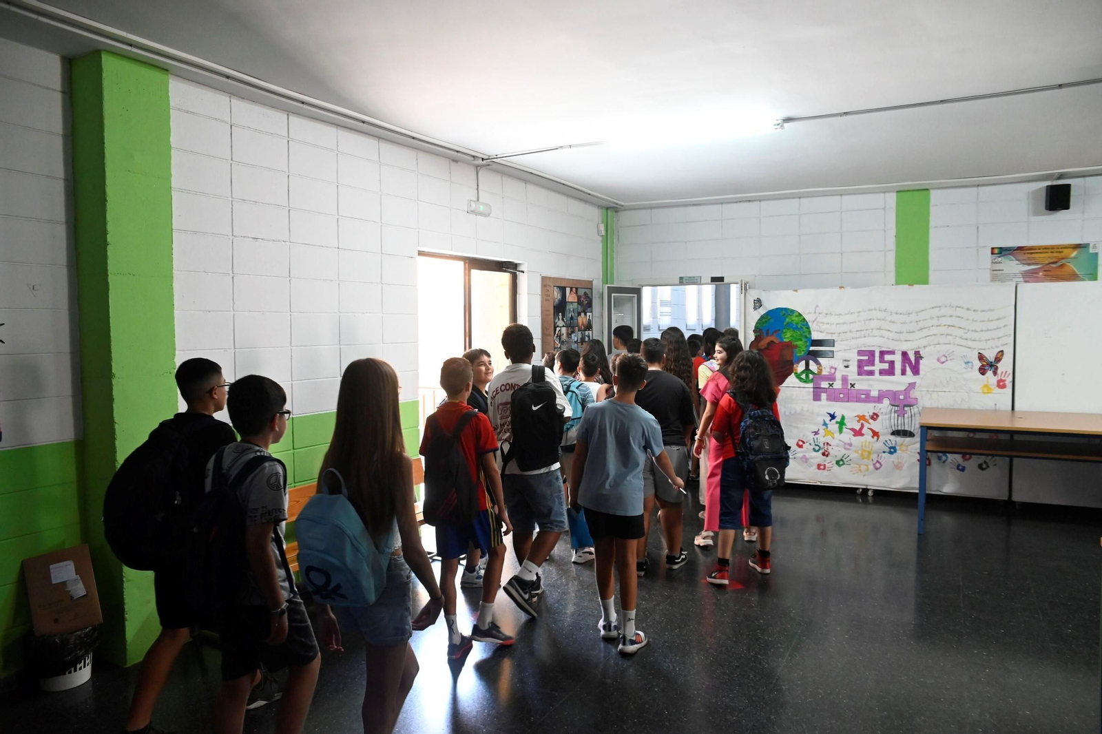 El inicio de las clases de Secundaria, en imágenes