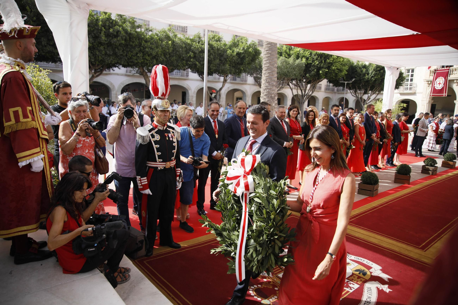Las imágenes de los acto conmemorativo a los Coloraos