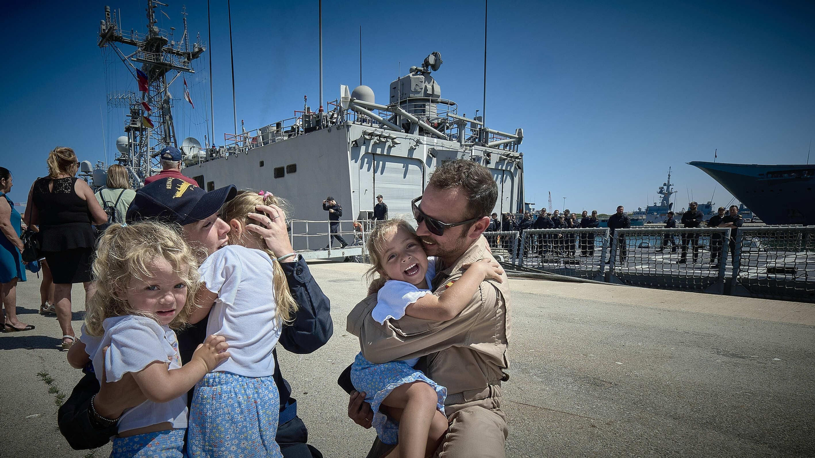 Regreso a Rota de la fragata 'Reina Sofía'