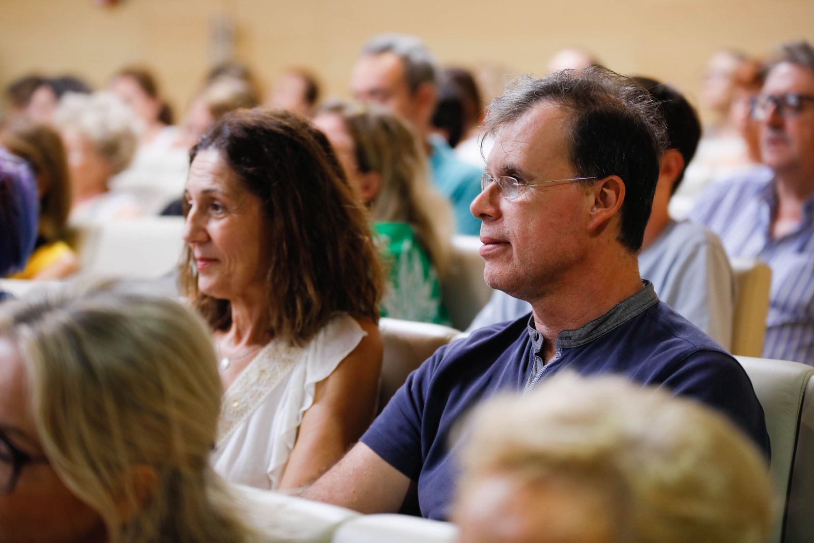 Imágenes de Diario de los Libros, con Julia Navarro