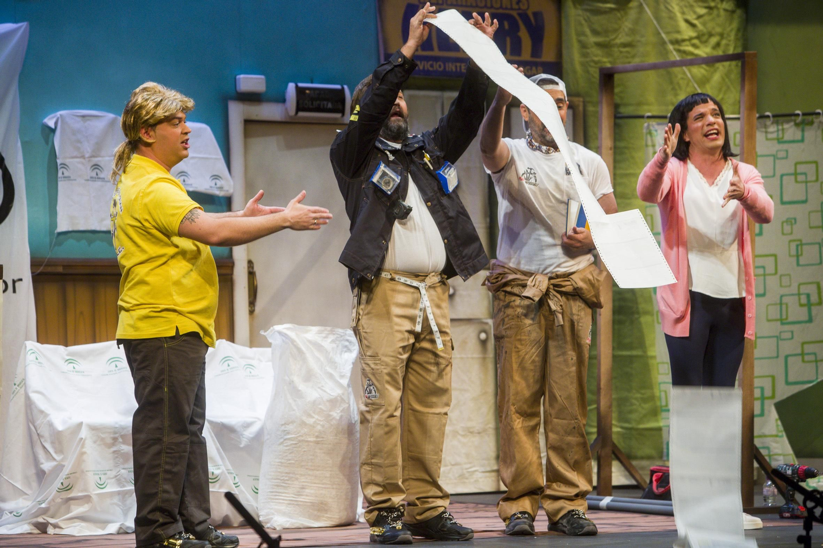 Cuarteto Vida y obra de Juan Carlos I, Bajo D