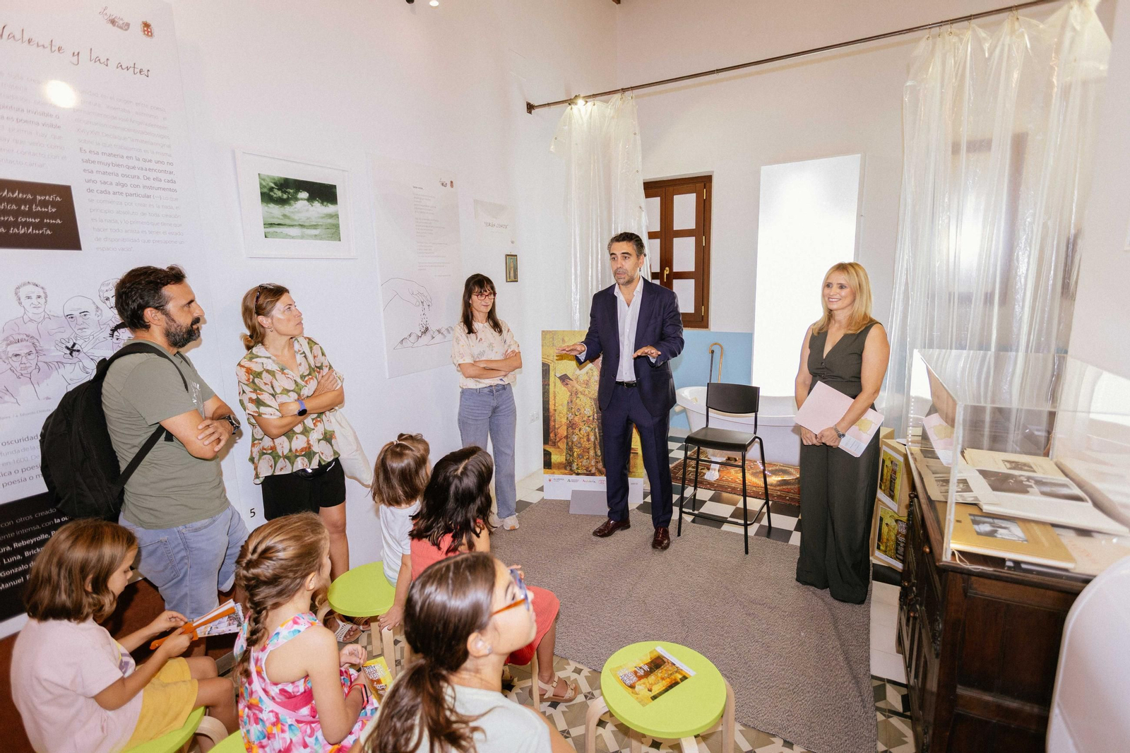 El concejal Joaquín Pérez de la Blanca no quiso perderse la última actividad de ‘Verano en verso’.