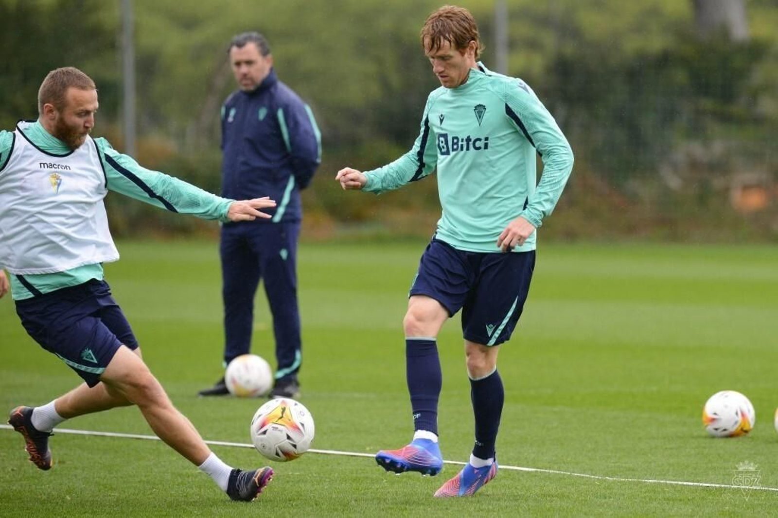 Haroyan (i) y Álex en una sesión.