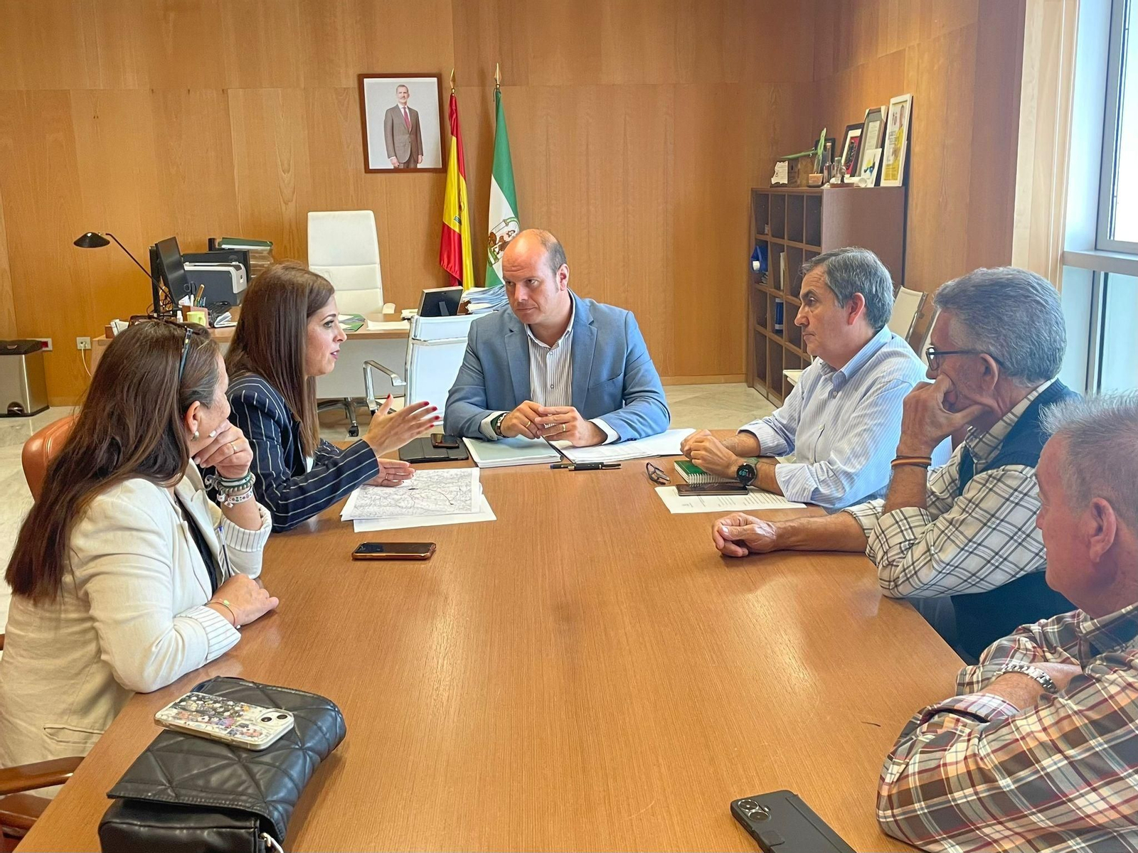 Visita institiconal a Espera