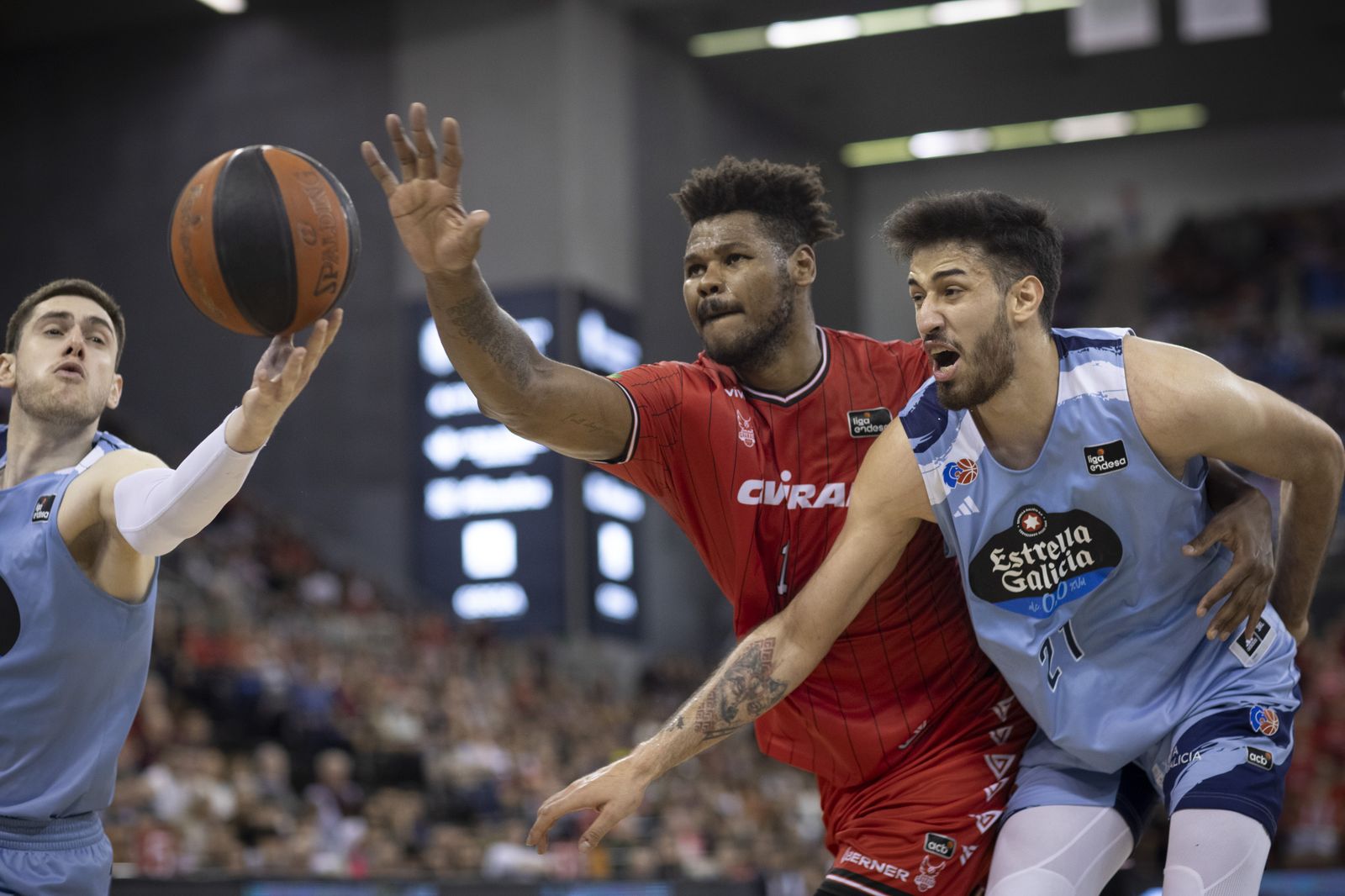 Las mejores imágenes del Covirán Granada - Río Breogán