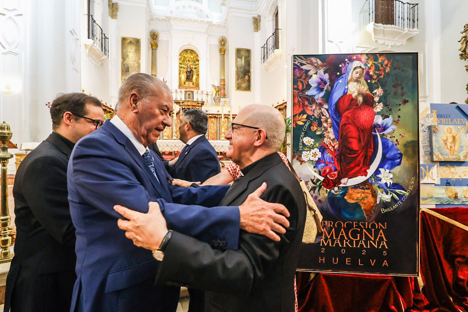 Imágenes de la presentación jubilar Magna Mariana en la Catedral de La Merced