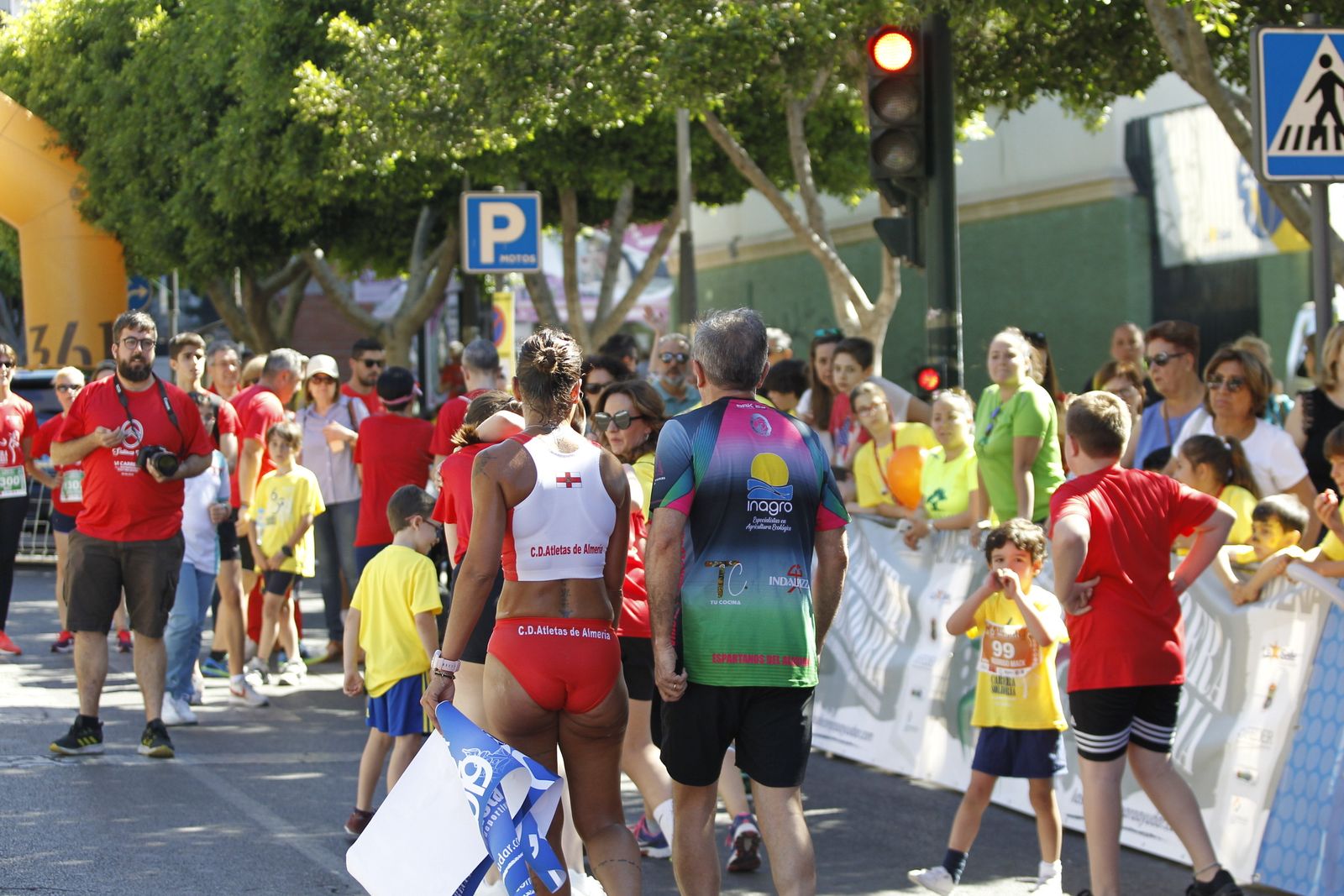 Fotogalería carrera atletismo popular enfermedades poco frecuentes. La Salle Almería