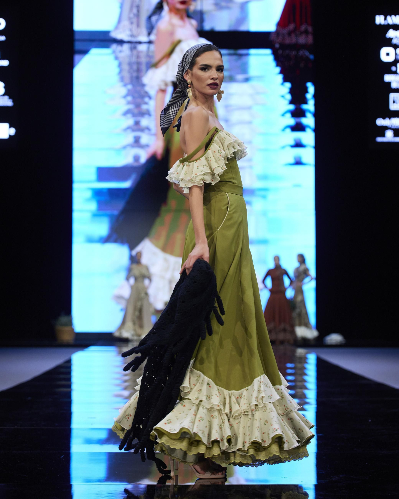 El desfile de Alonso Cózar en SIMOF 2025, todas las fotos