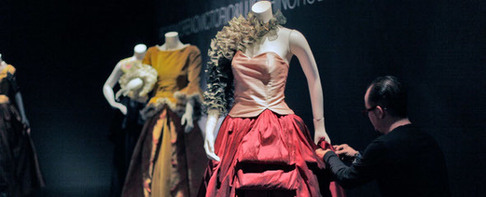 Modelo inspirado en Santa Isabel de Hungría y diseñado por Victorio&Lucchino. Antonio Pizarro.