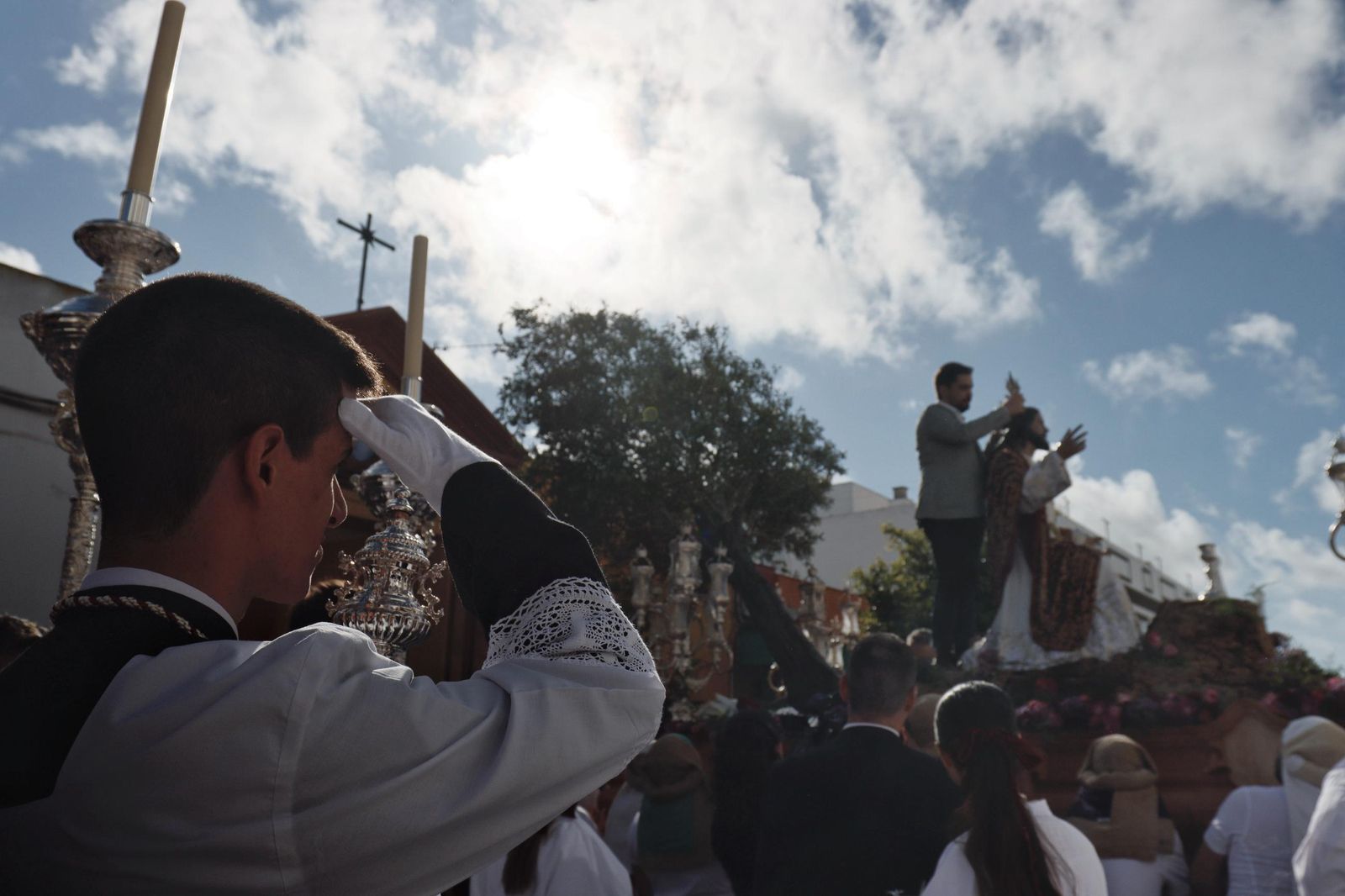 Imágenes de la salida de La oración en El Huerto en la Semana Santa de Chiclana 2025