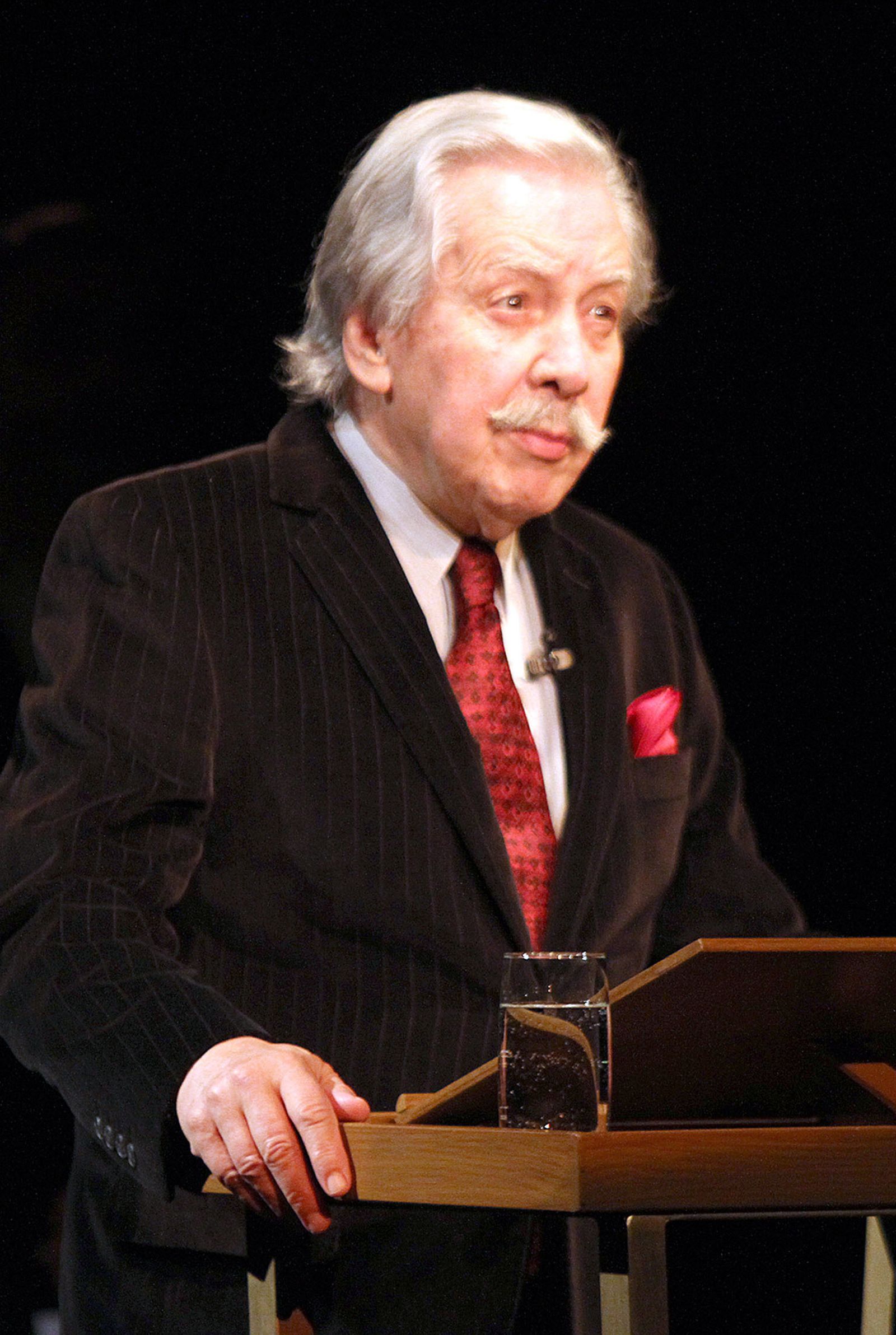 Inauguración del ciclo 'La lengua viaja a América', enmarcado en el 525 Aniversario del Encuentro entre dos Mundos