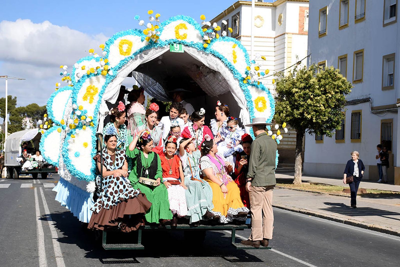 Imágenes de los carros de la Hermandad del Rocío de Huelva
