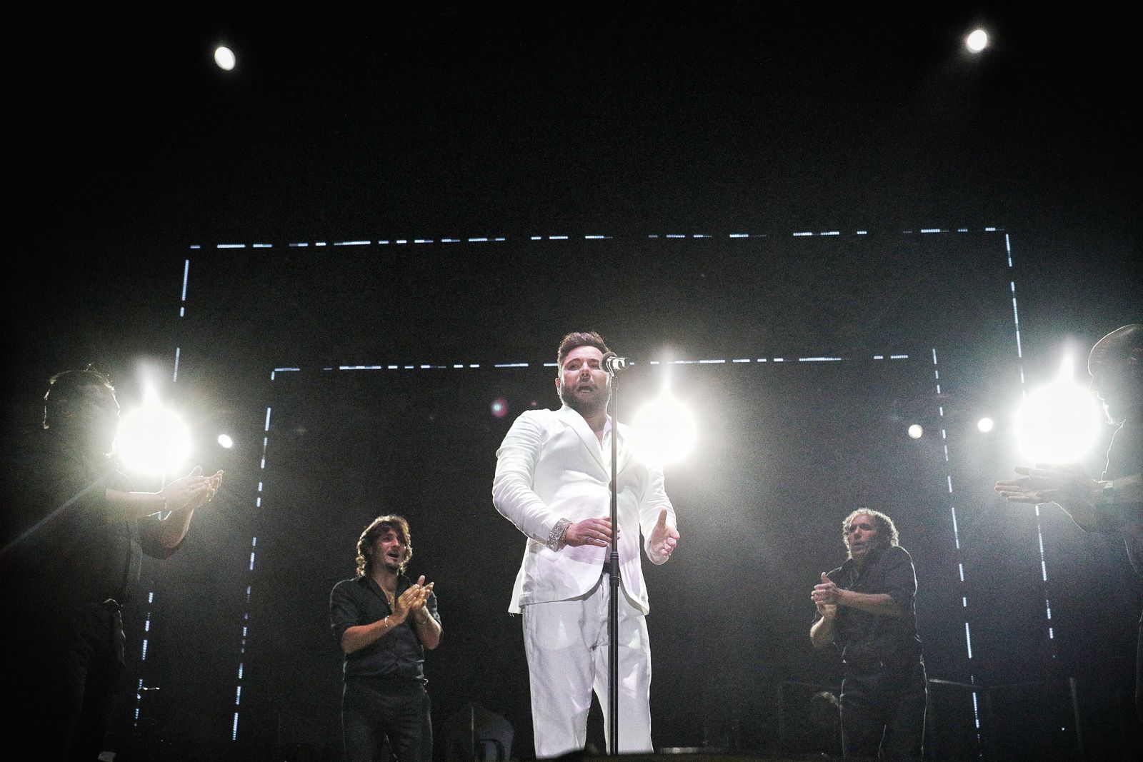 Búscate en el concierto de Miguel Poveda en Concert Music Festival