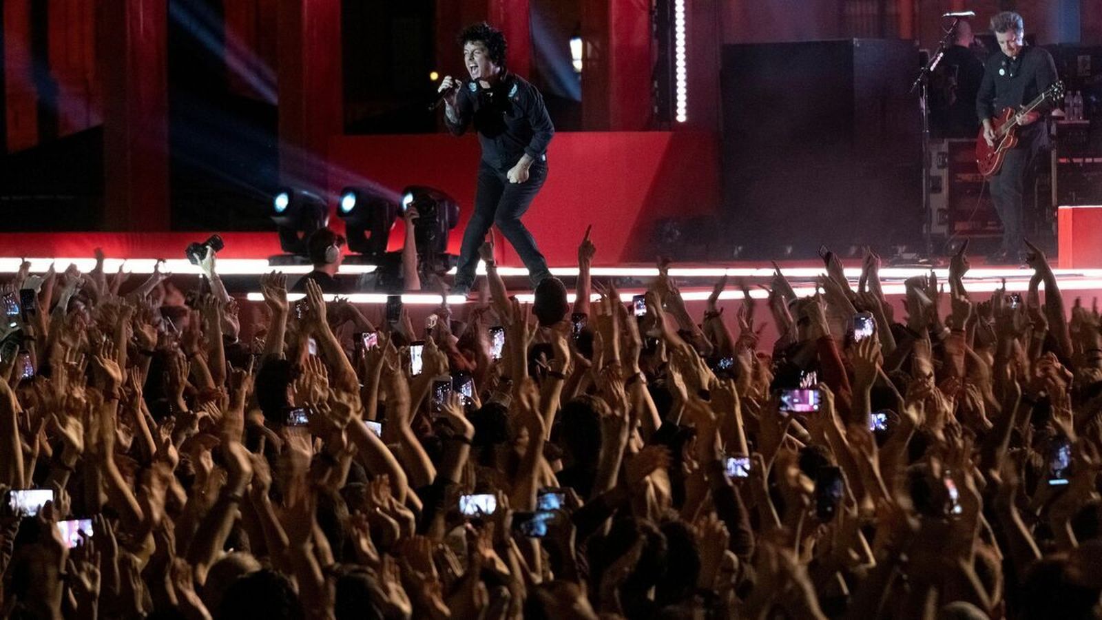 El grupo Green Day en la plaza de España