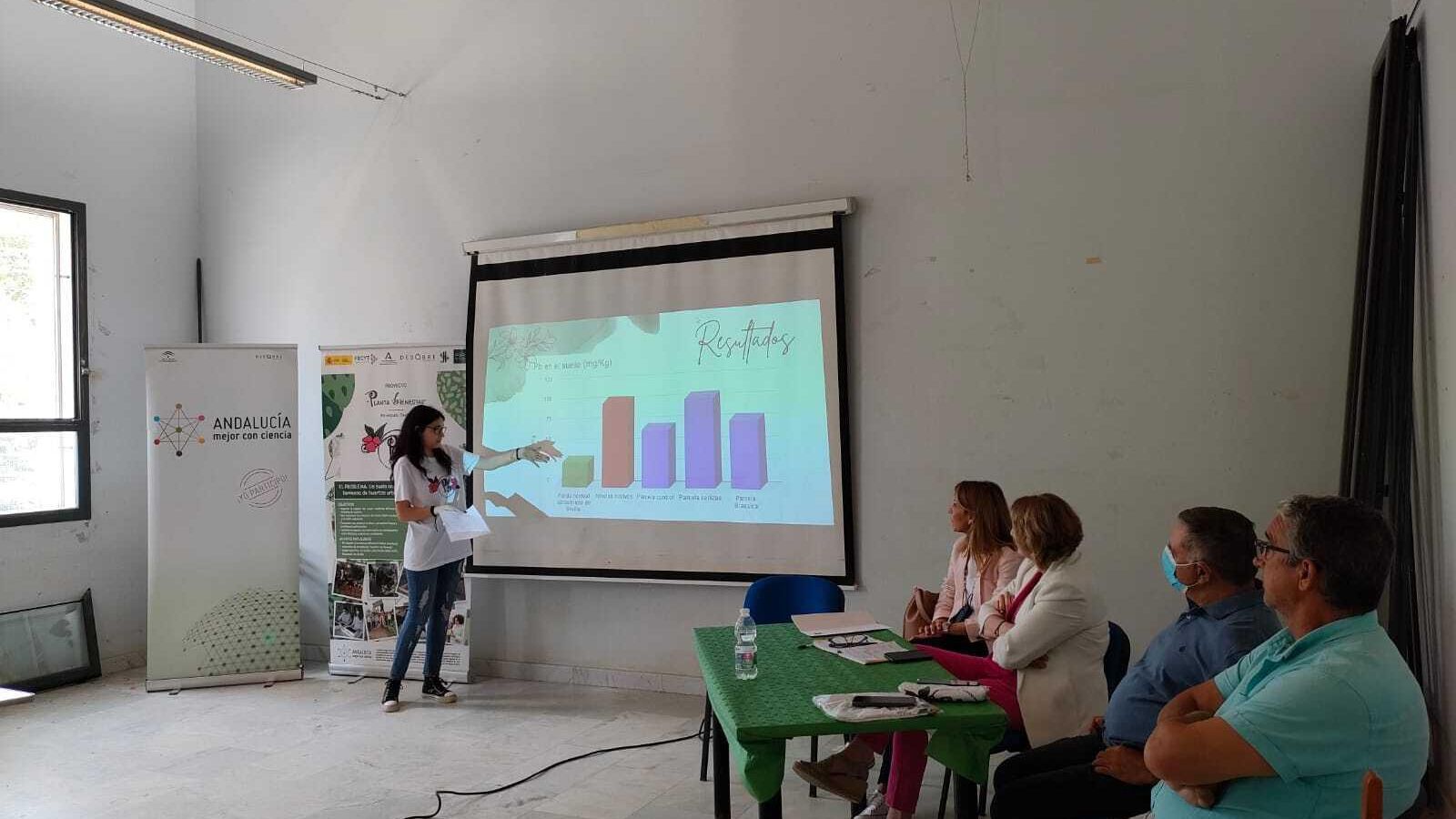 Presentación de los resultados del proyecto 'Planta Bienestar' del IES Hispalis de Sevilla.