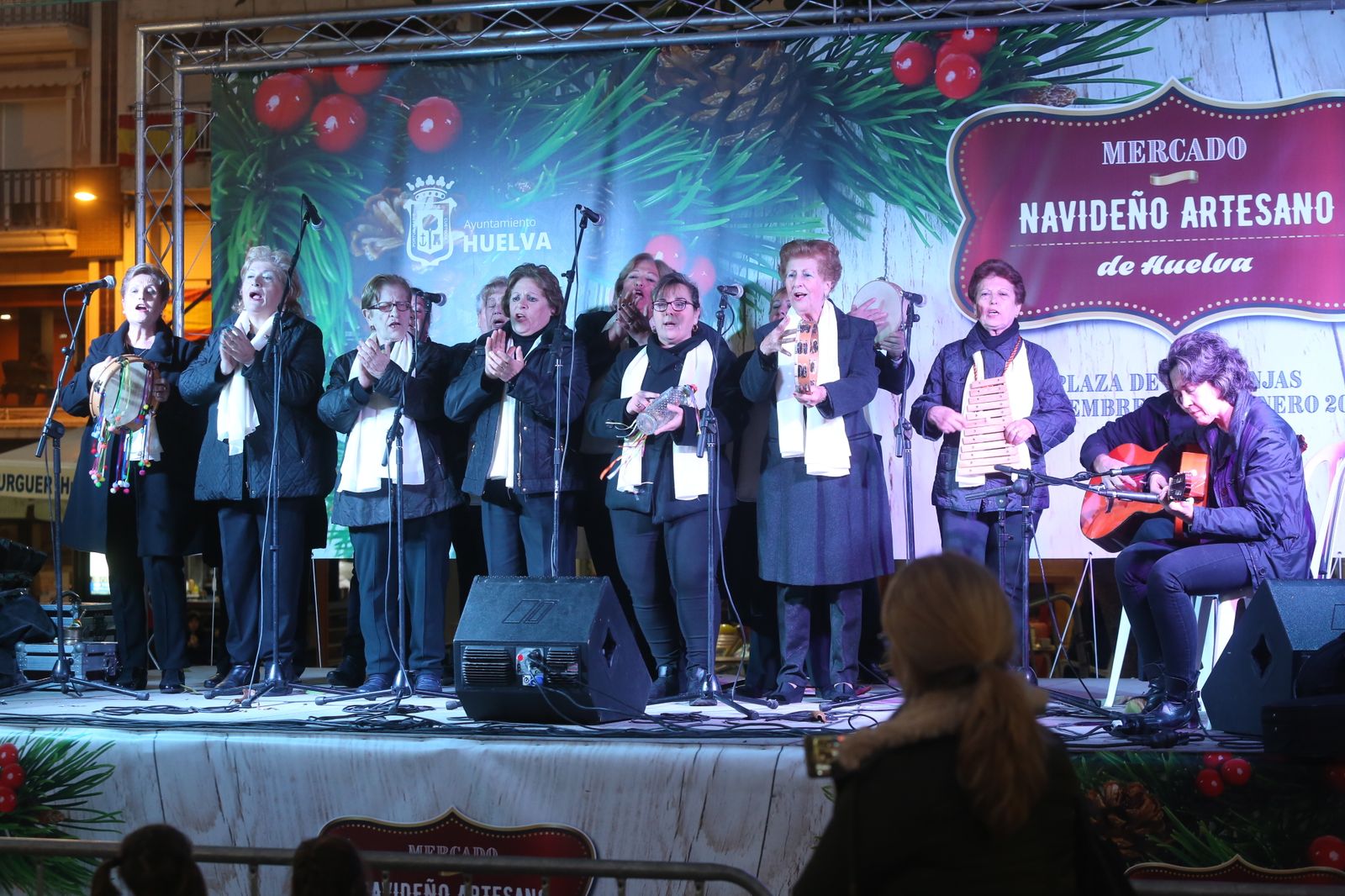 Imágenes del Coro Lazareto en la Plaza de las Monjas